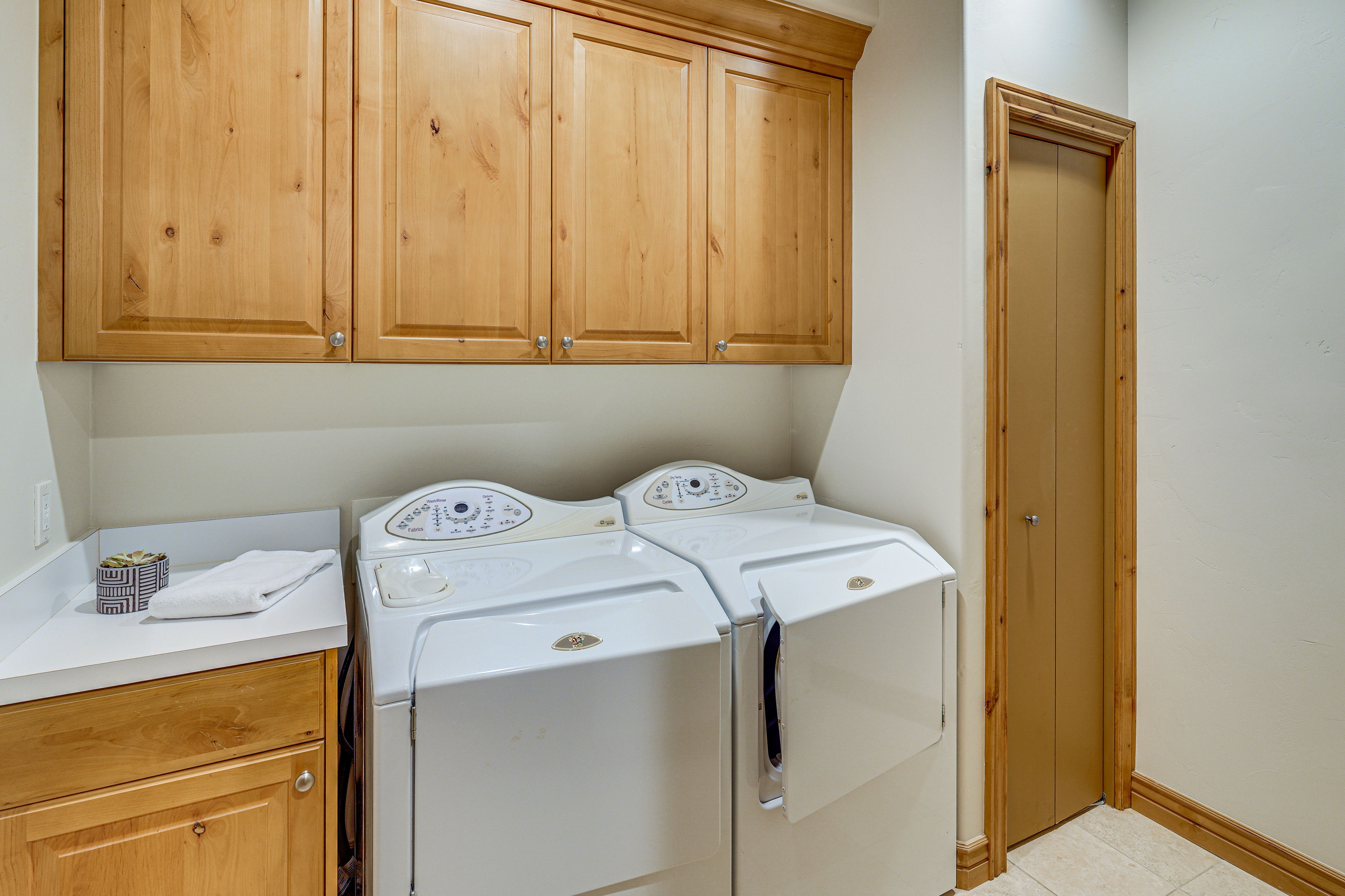 Washer & Dryer