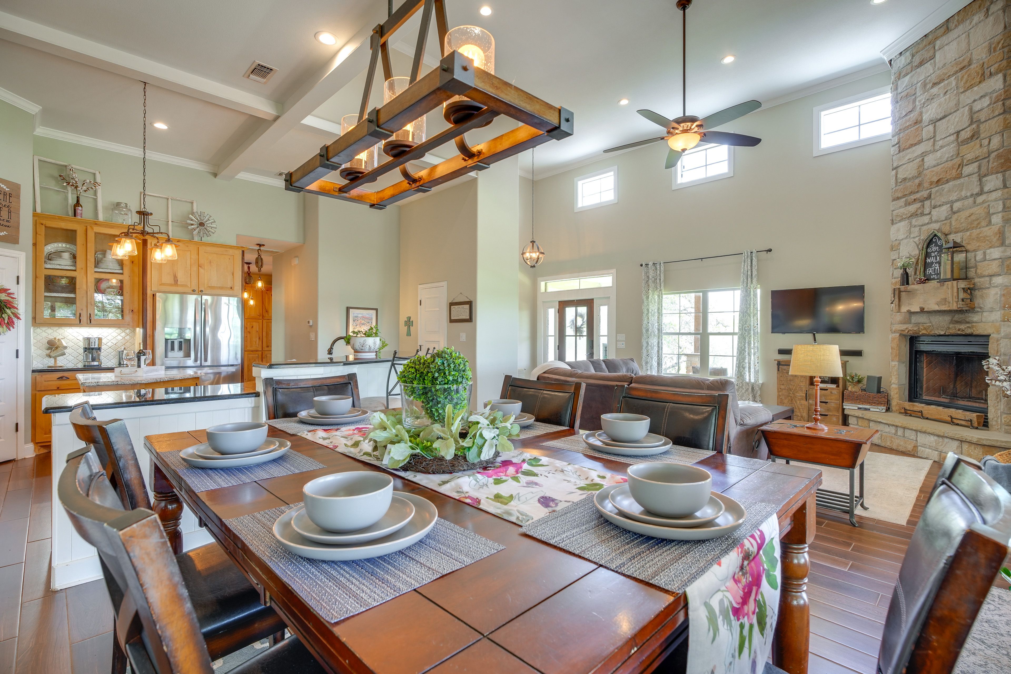 Dining Area | 1st Floor