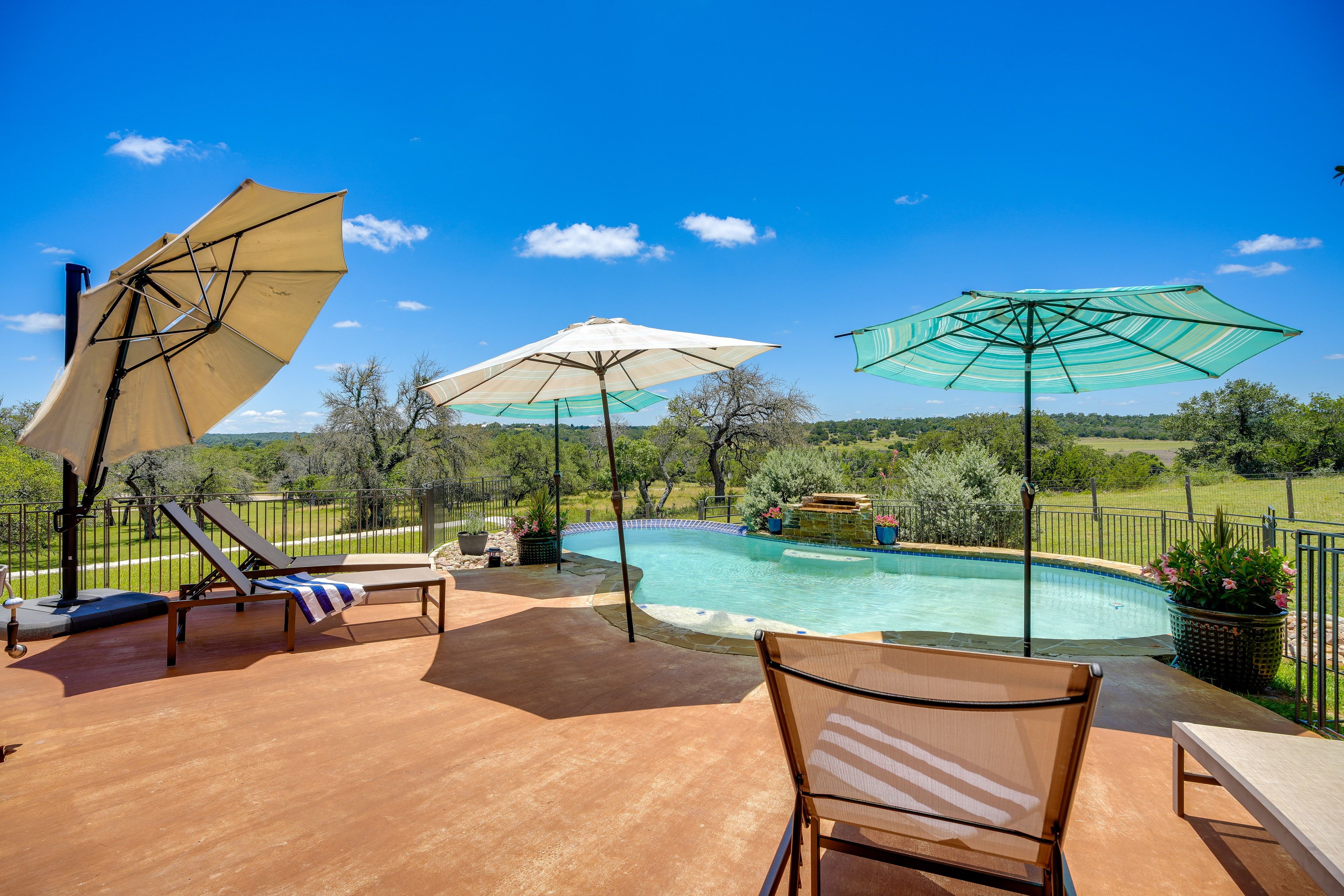 Private Pool (Not Heated)