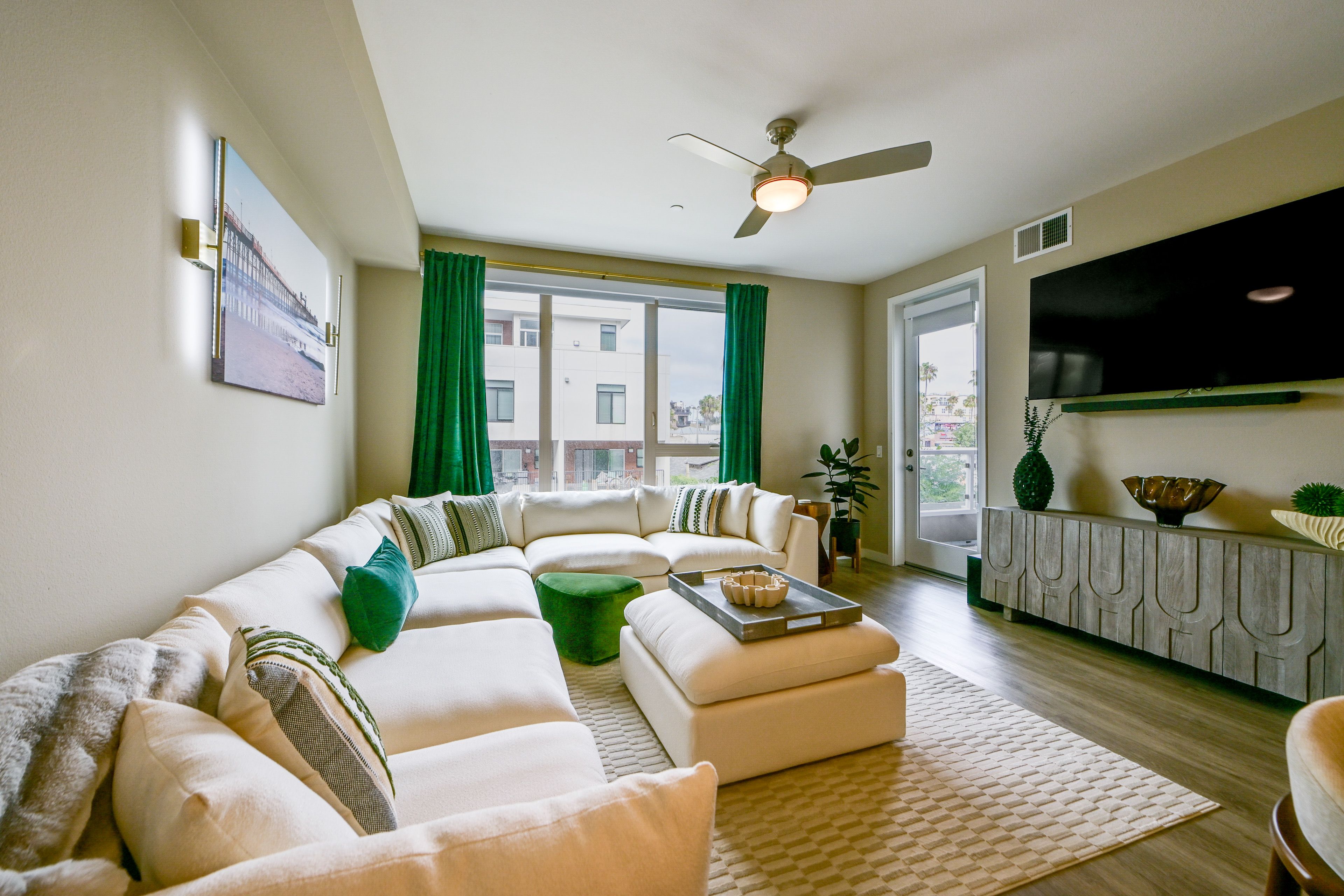 Living Room | Queen Murphy Bed