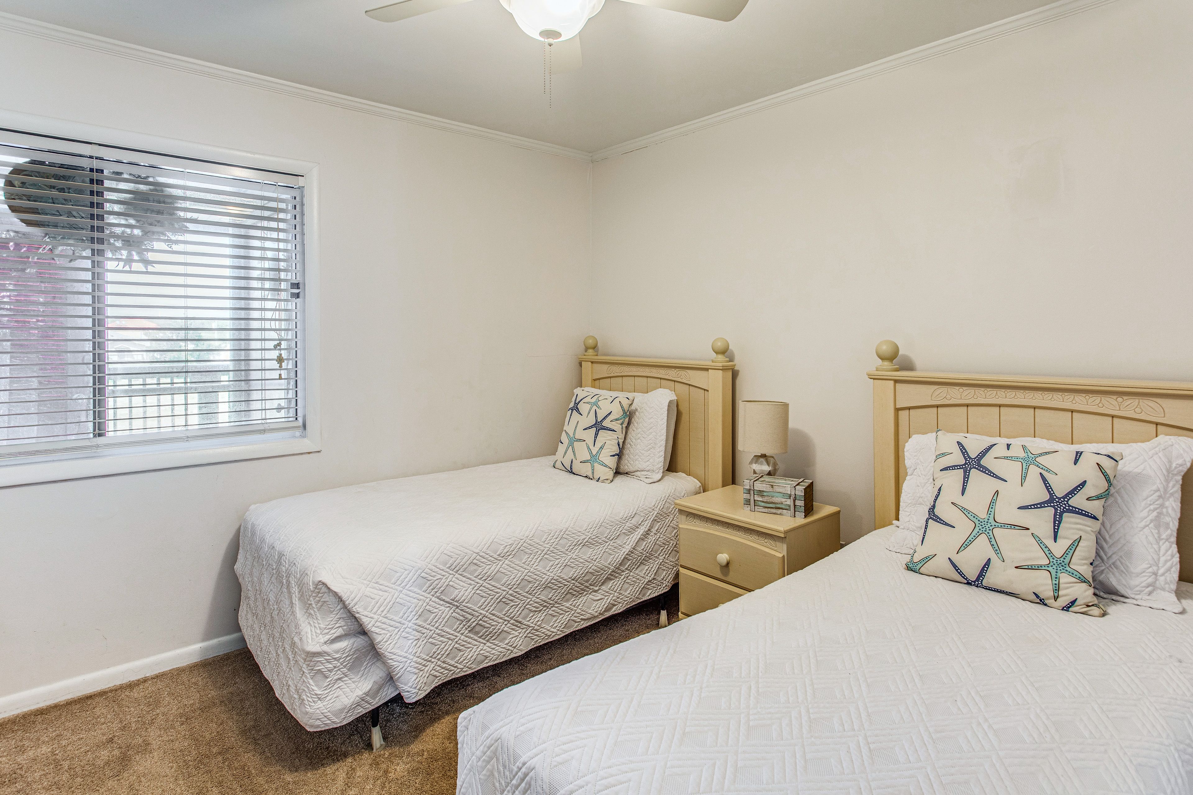 Bedroom 3 | 2 Twin Beds
