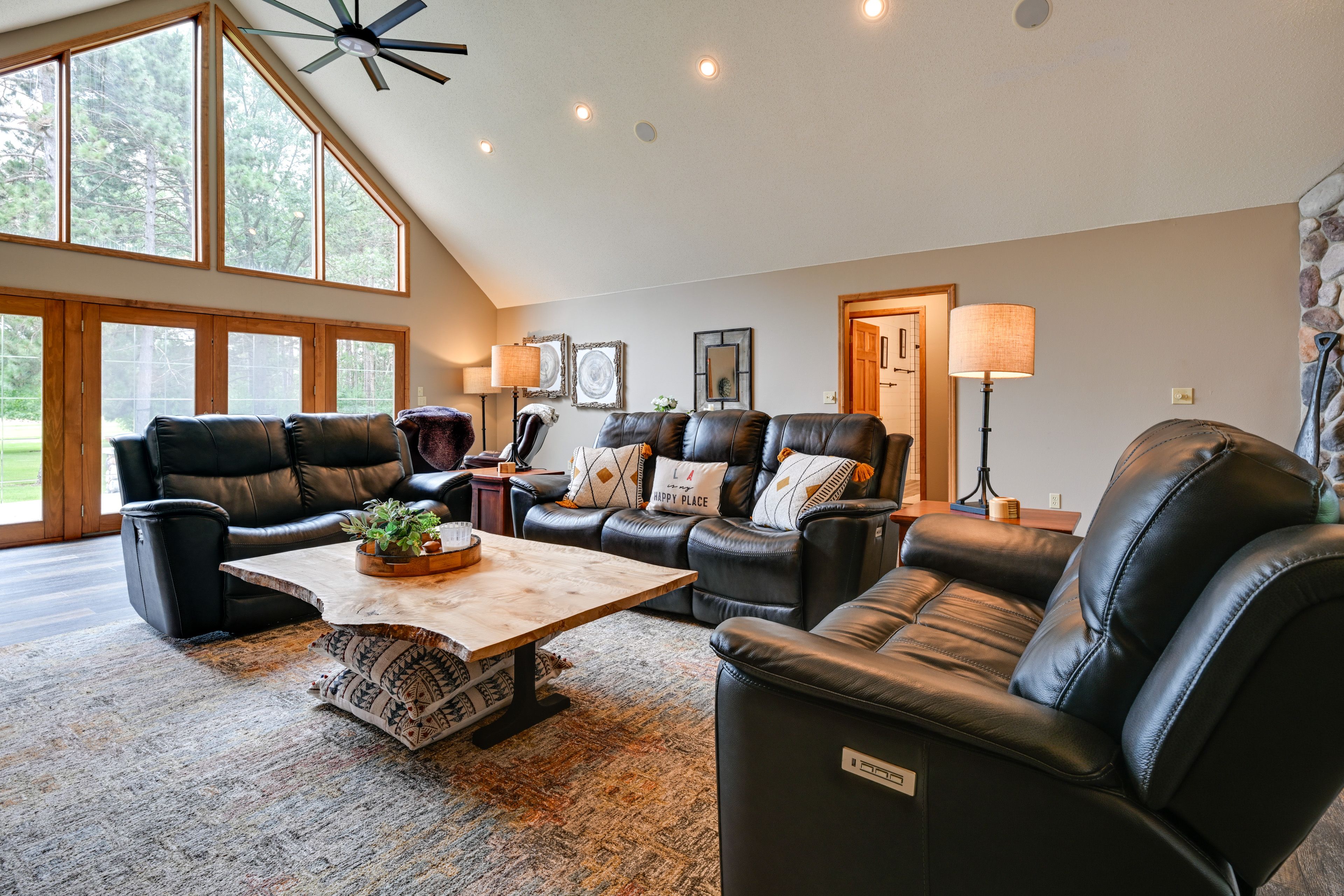 Living Room | Main Level
