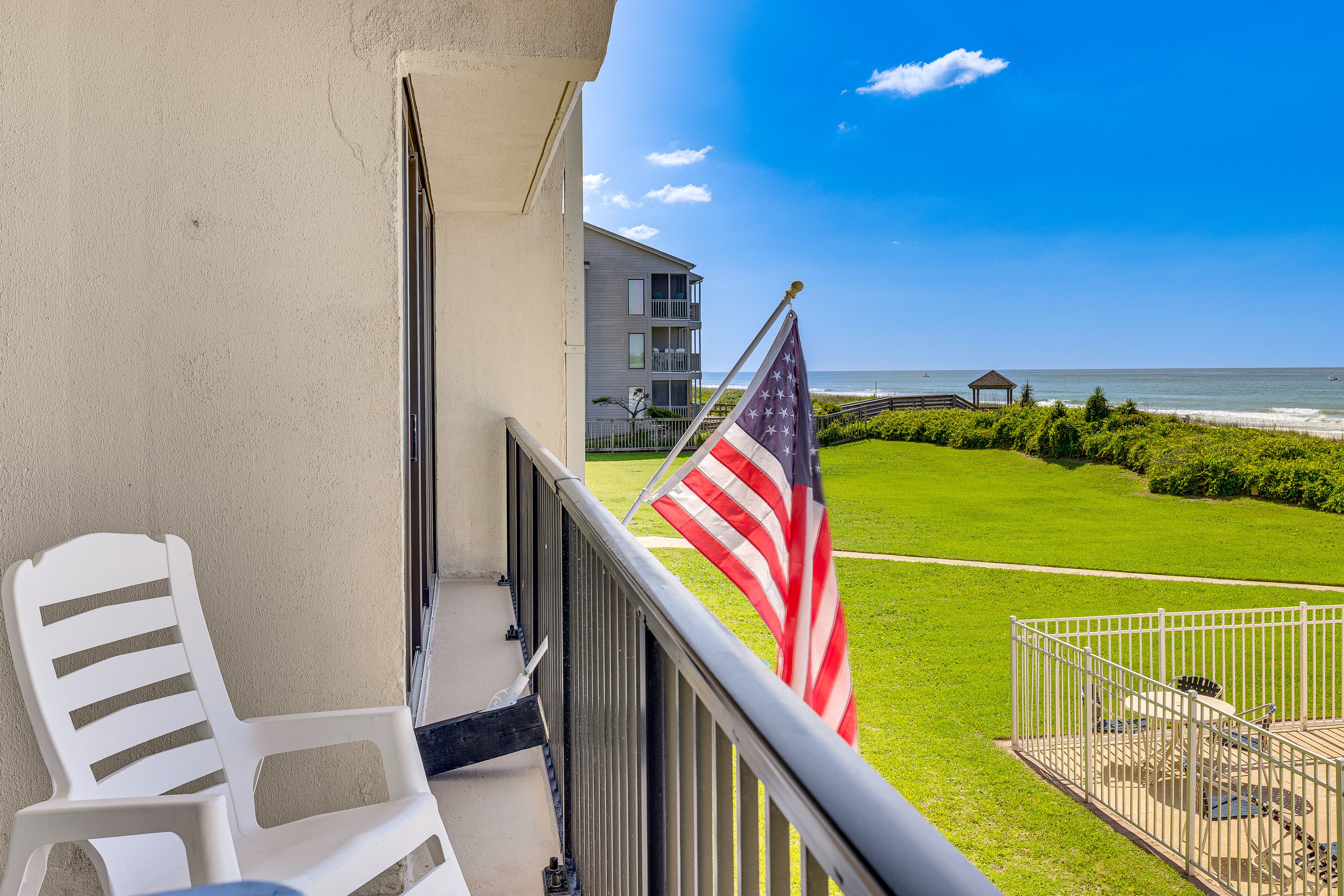 Private Balcony | Access via Living Room