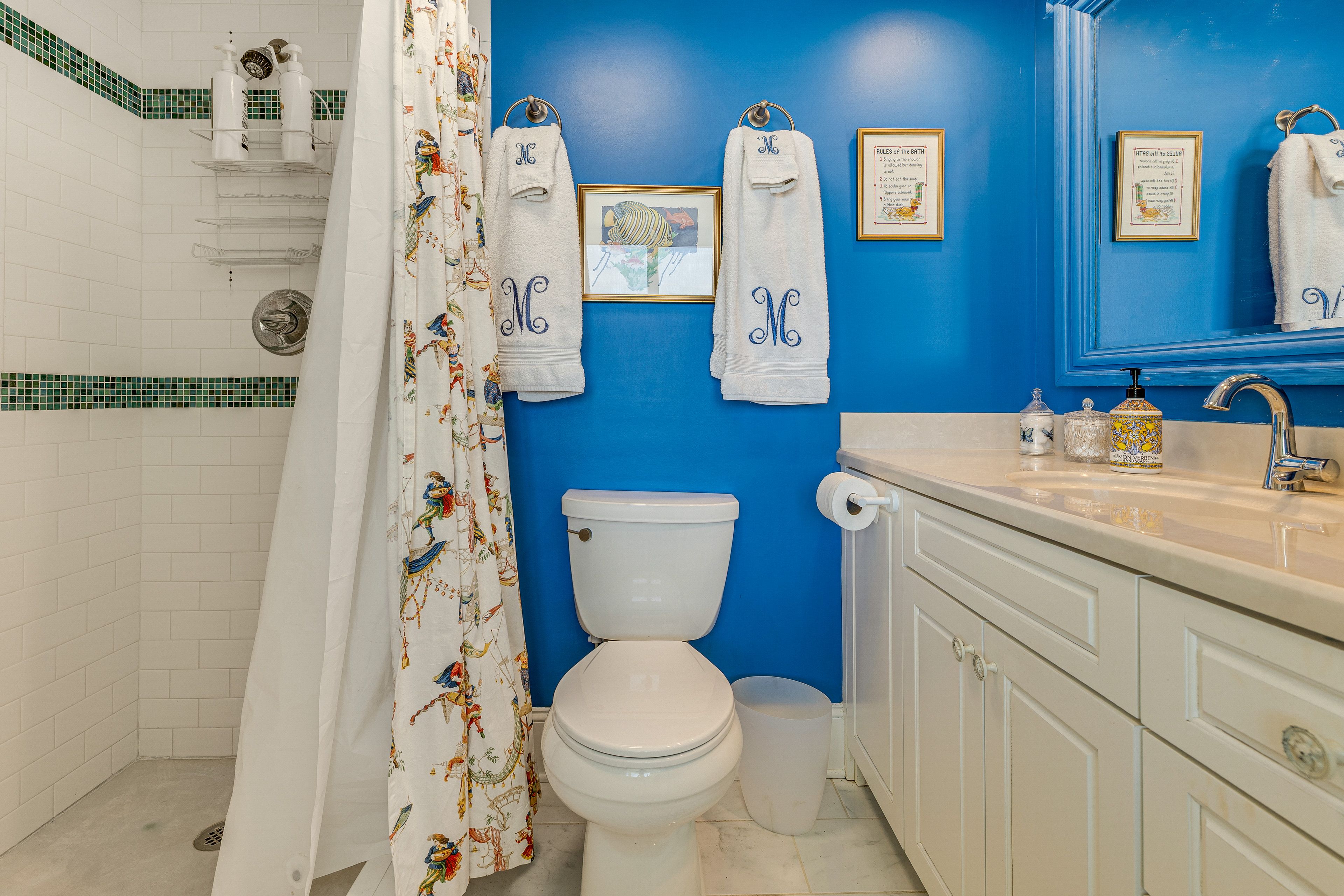 Full Bathroom
