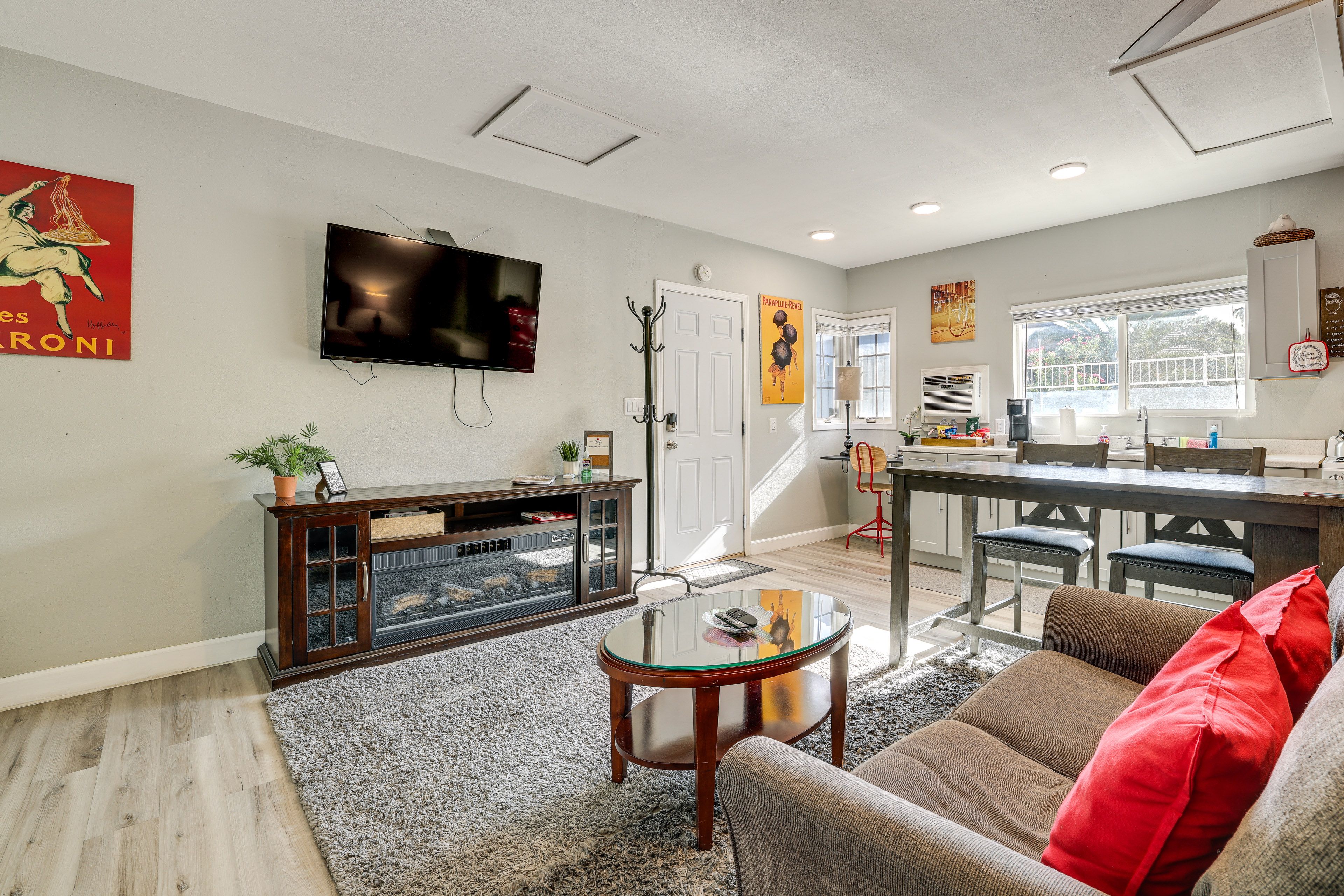 Las Vegas Vacation Rental | Studio | 1BA | 480 Sq Ft
