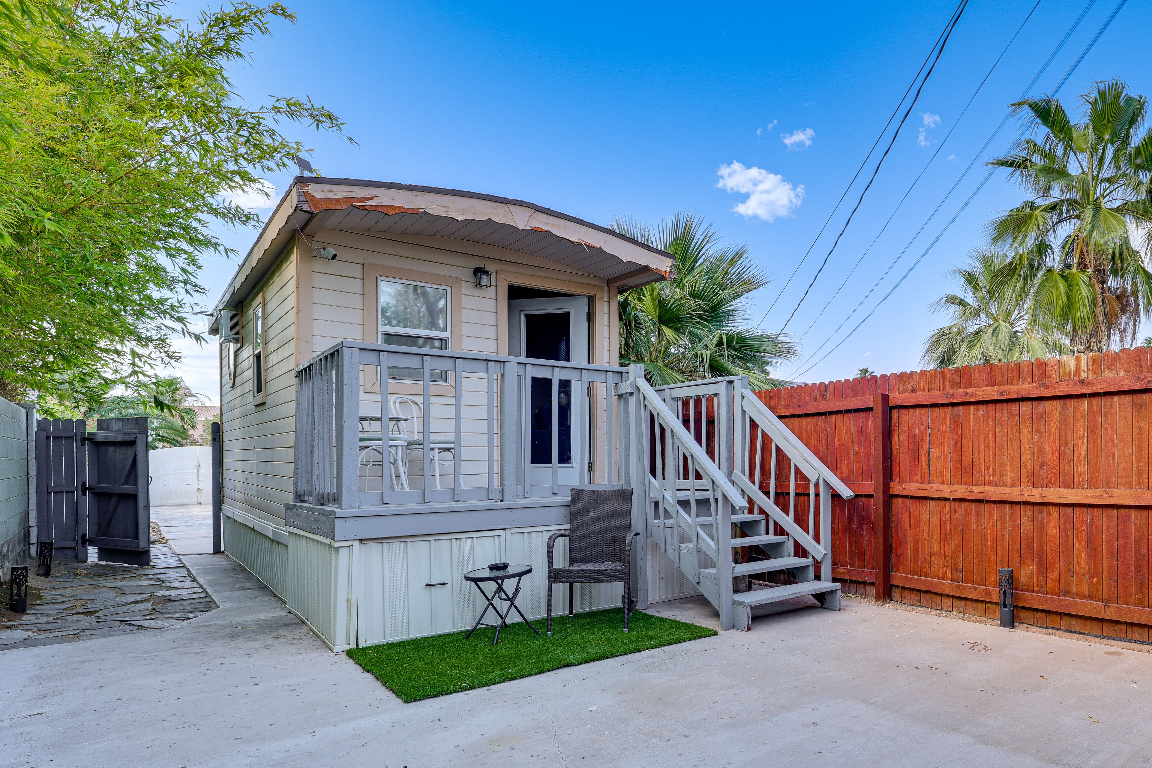 Las Vegas Vacation Rental | Studio | 1BA | 200 Sq Ft