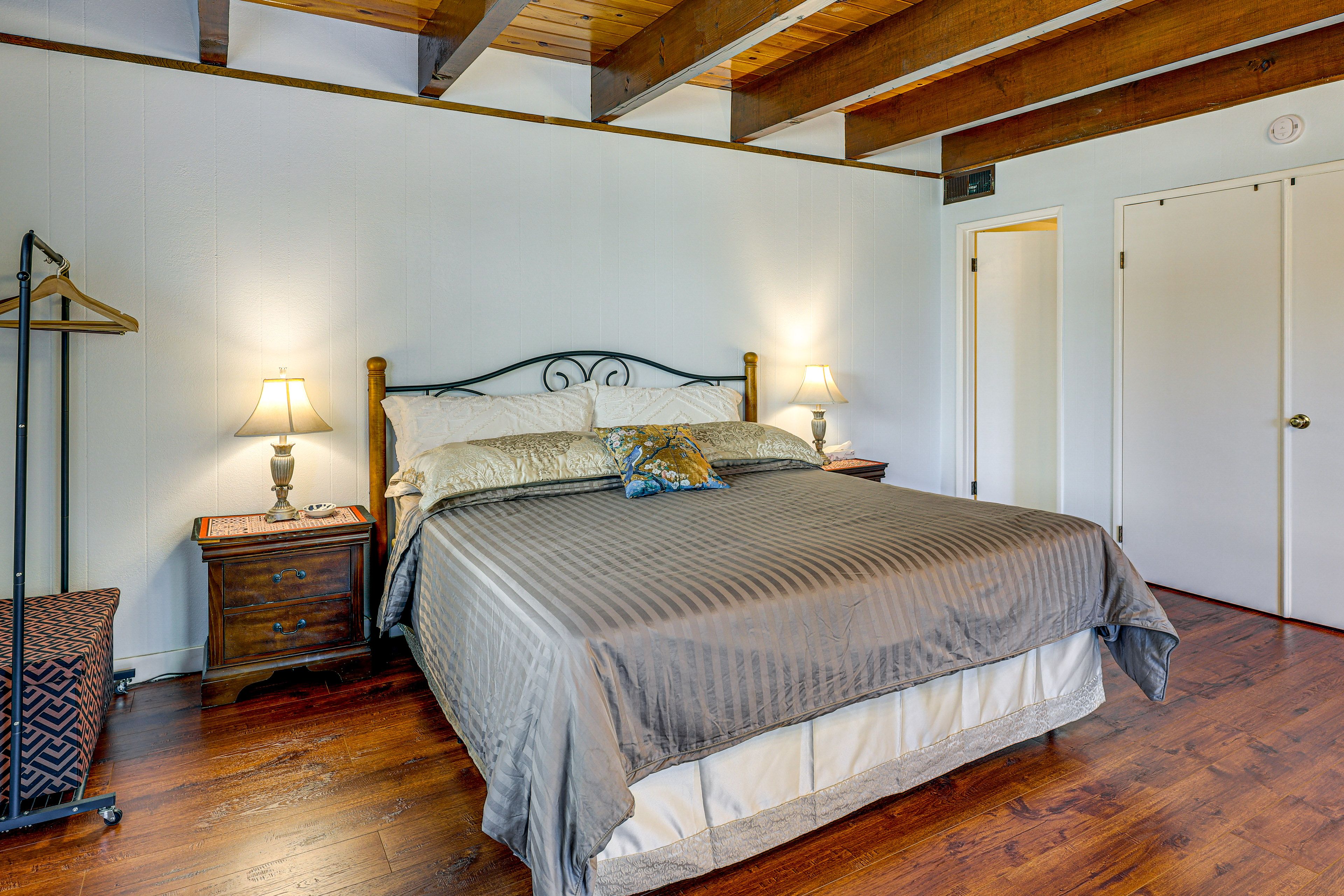 Bedroom 2 | King Bed | Twin Bed | Lower Level