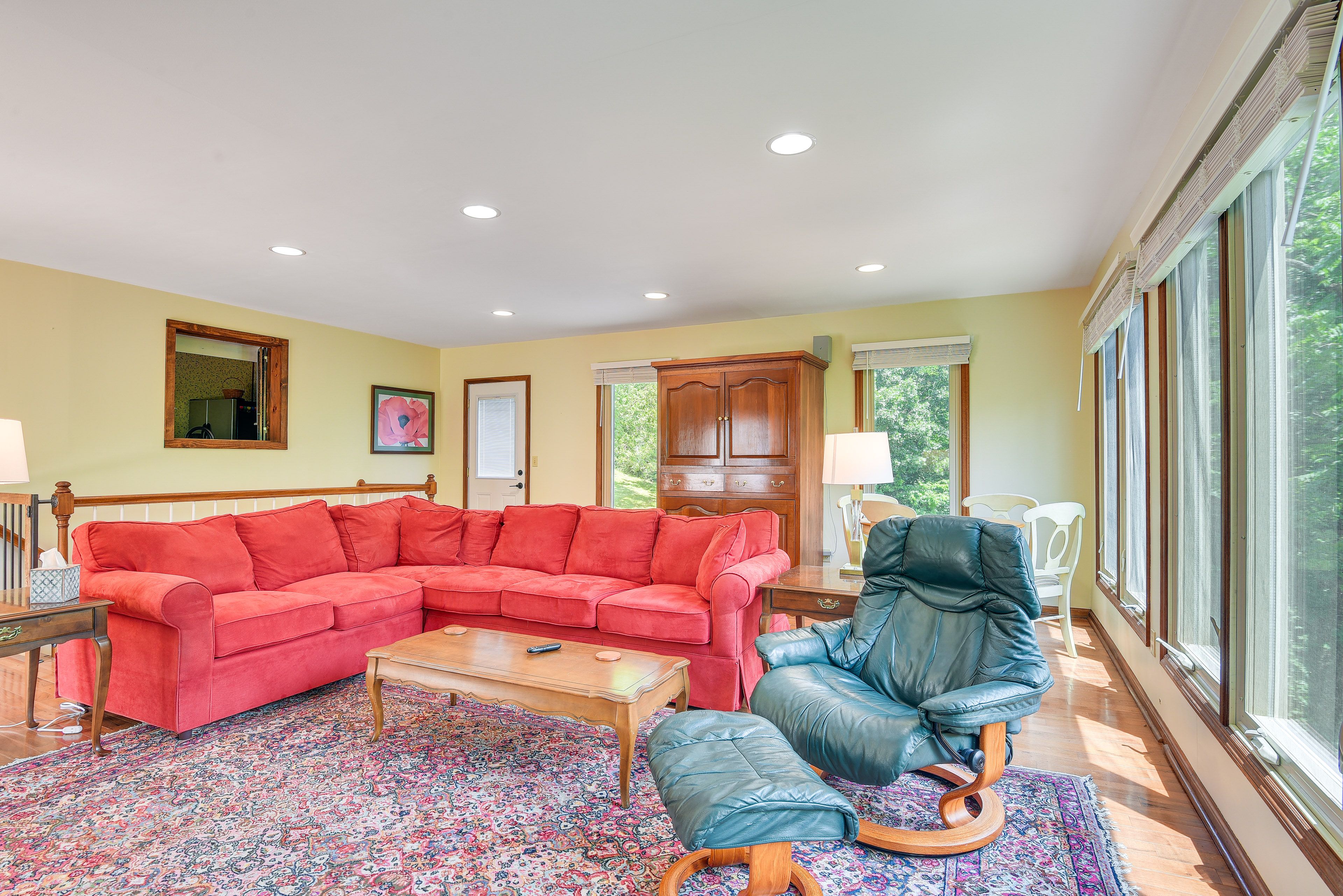 Living Room | 1st Floor