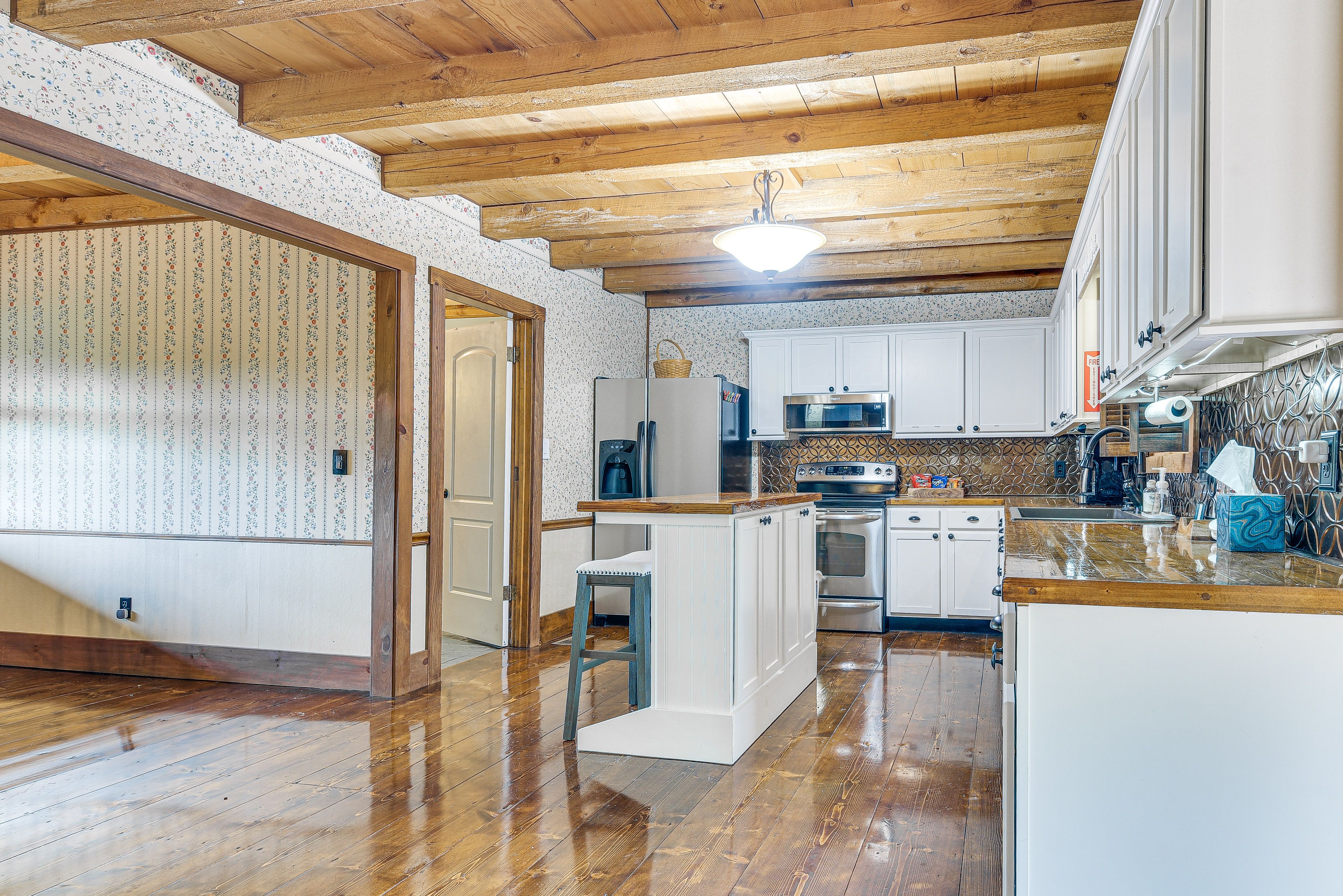 Kitchen | 1st Floor