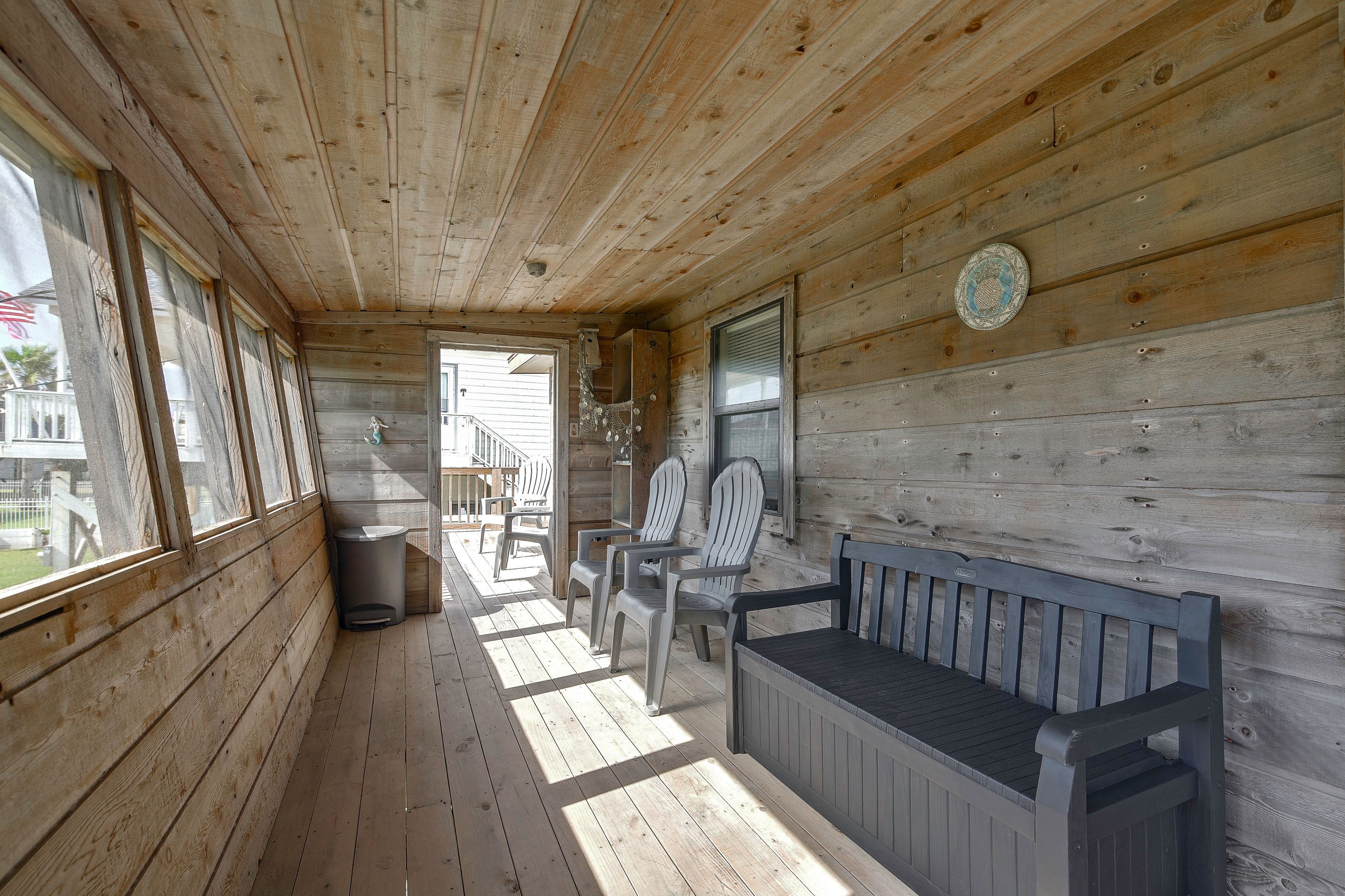 Screened Porch