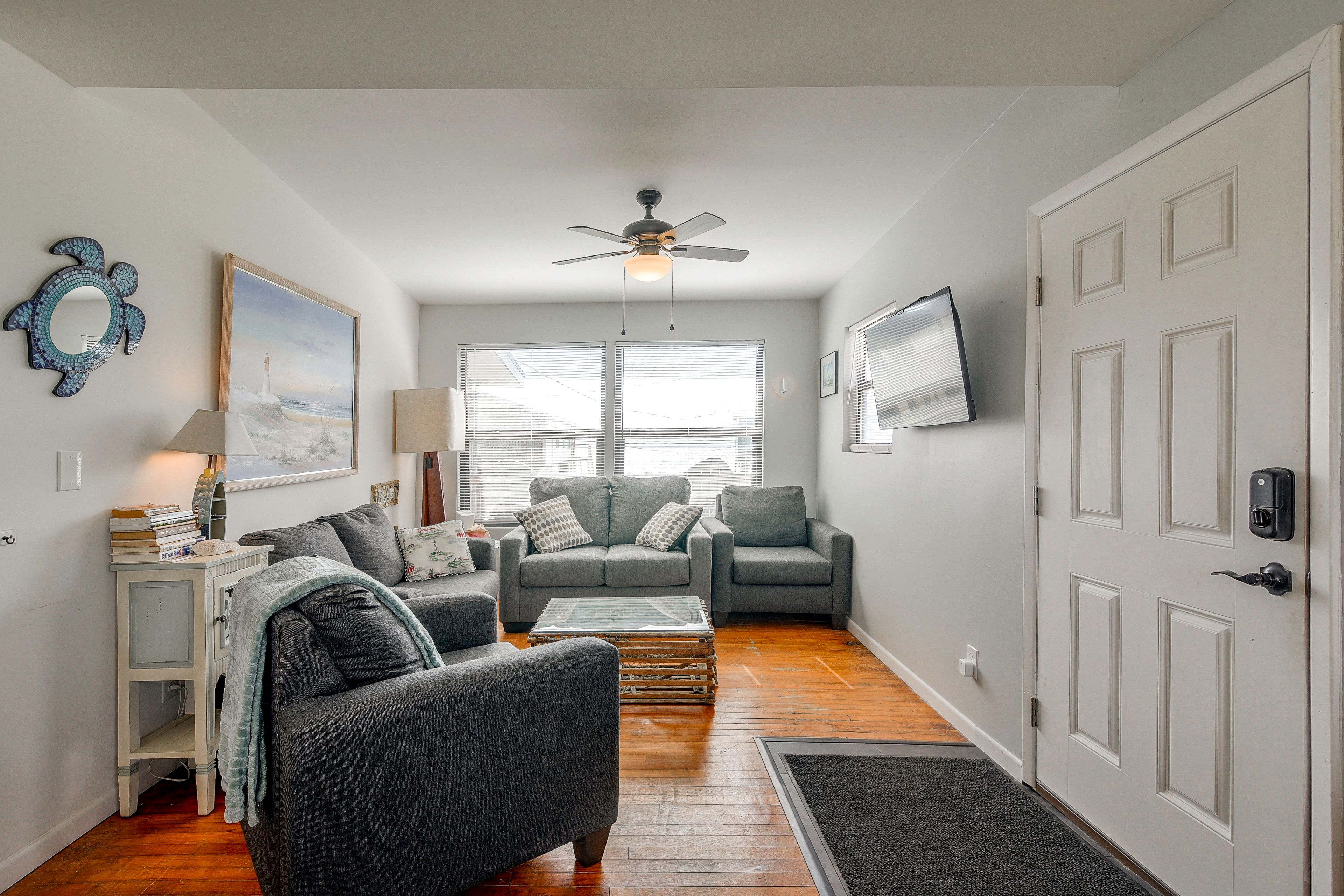 Living Room | Full Sleeper Sofa