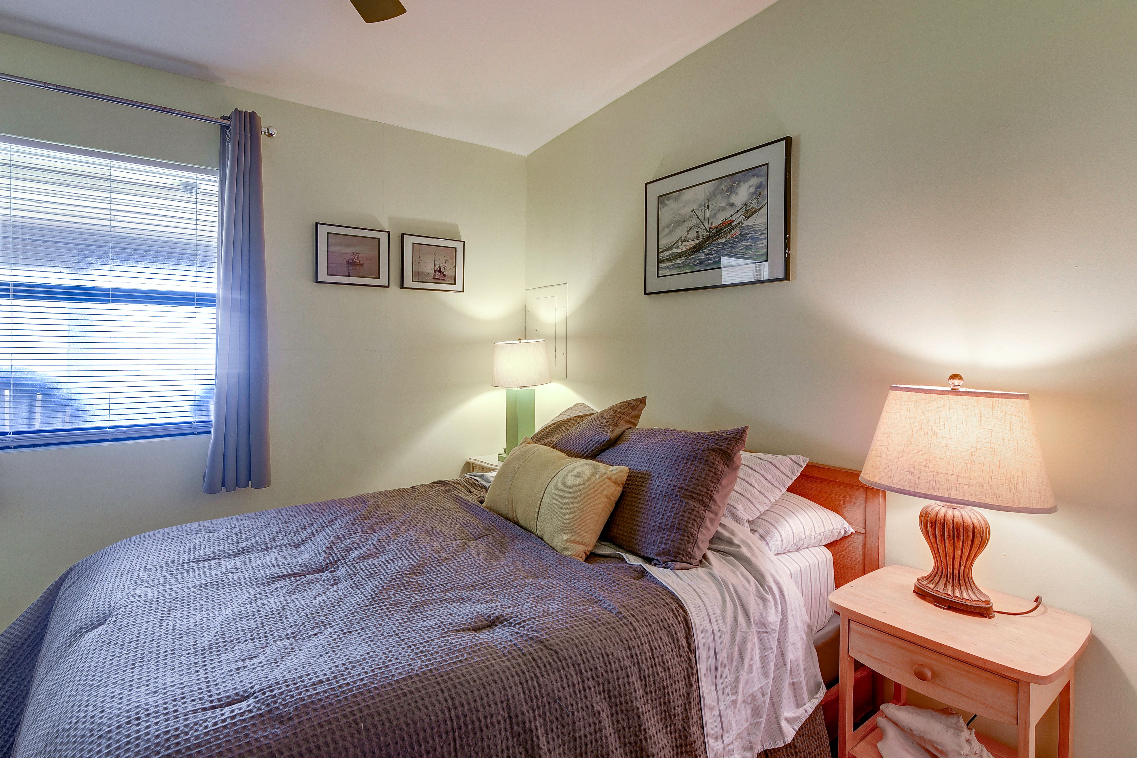 Bedroom 2 | Full Bed