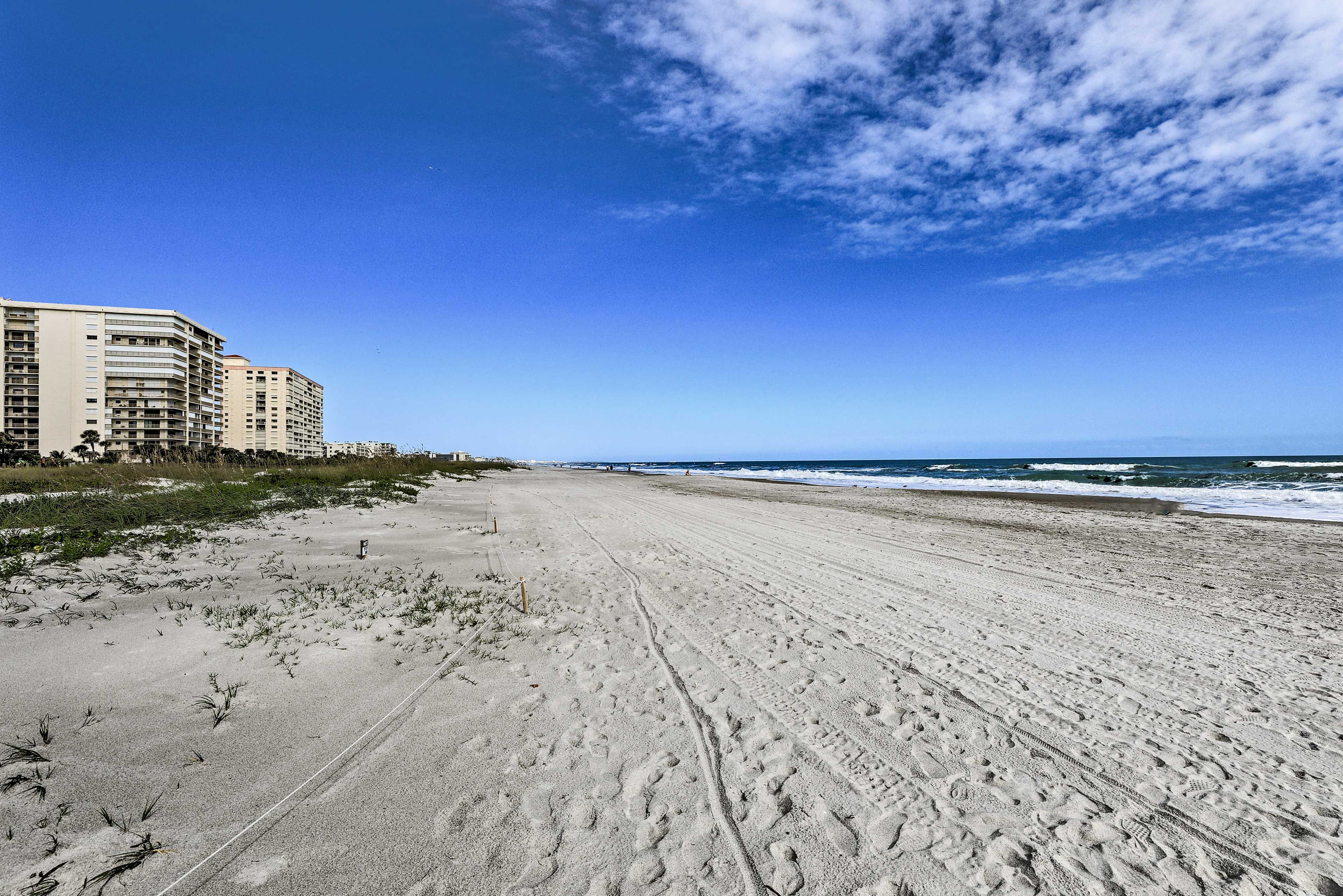 Spanish Main | Community Boardwalk to Beach