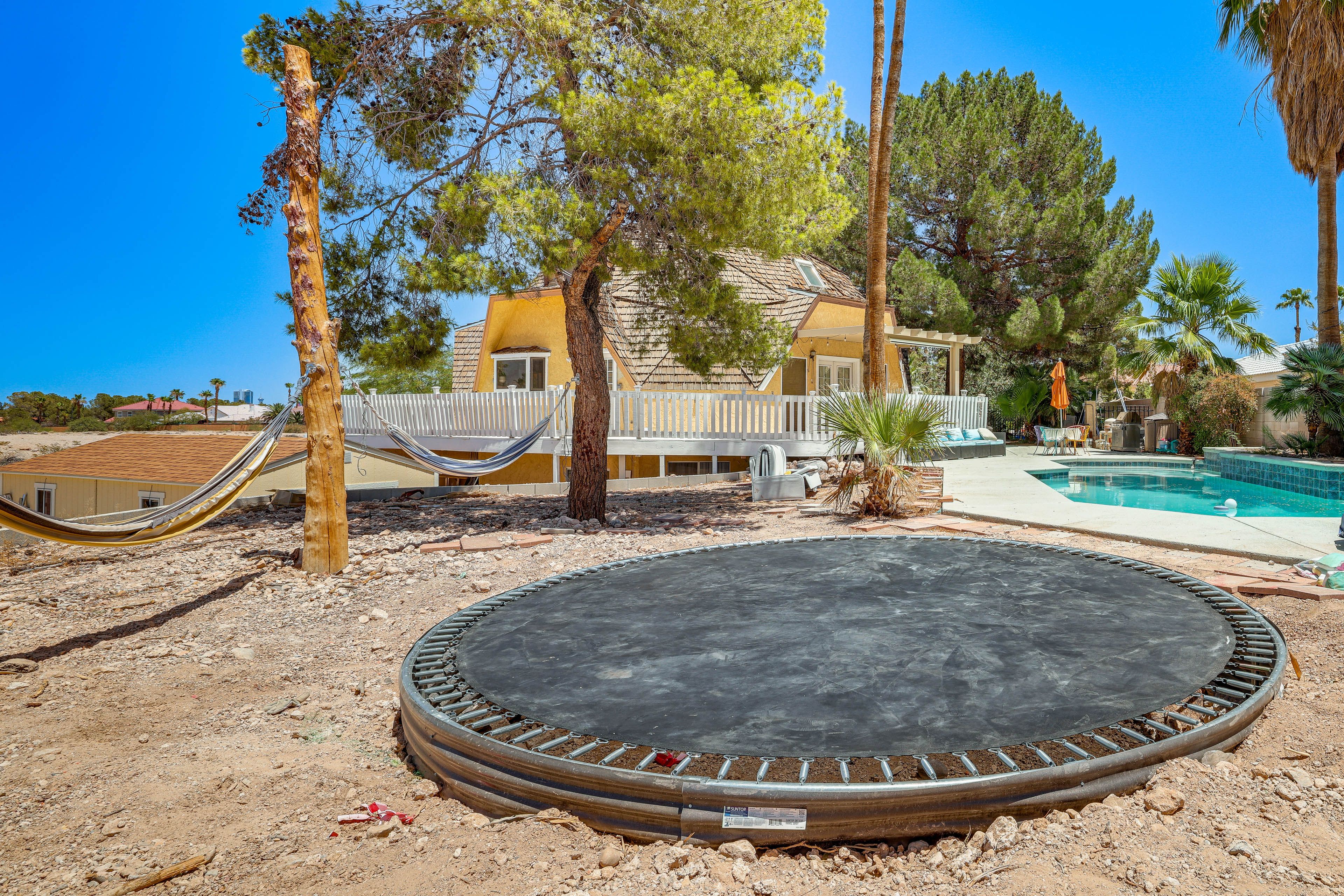 Spacious Yard | Private Pool & Hot Tub | Trampoline