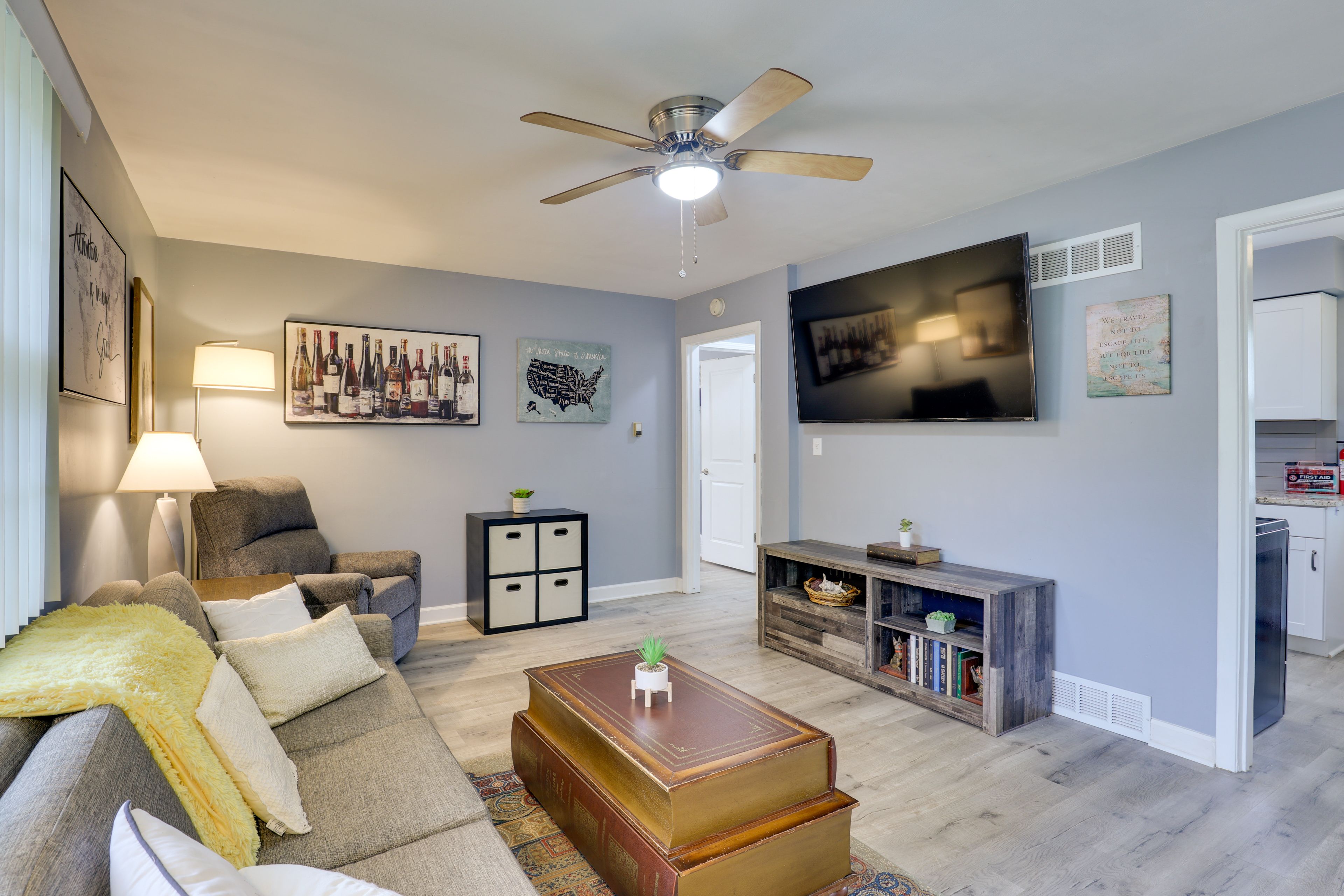 Living Room | Queen Sleeper Sofa | Game Table | Smart TV
