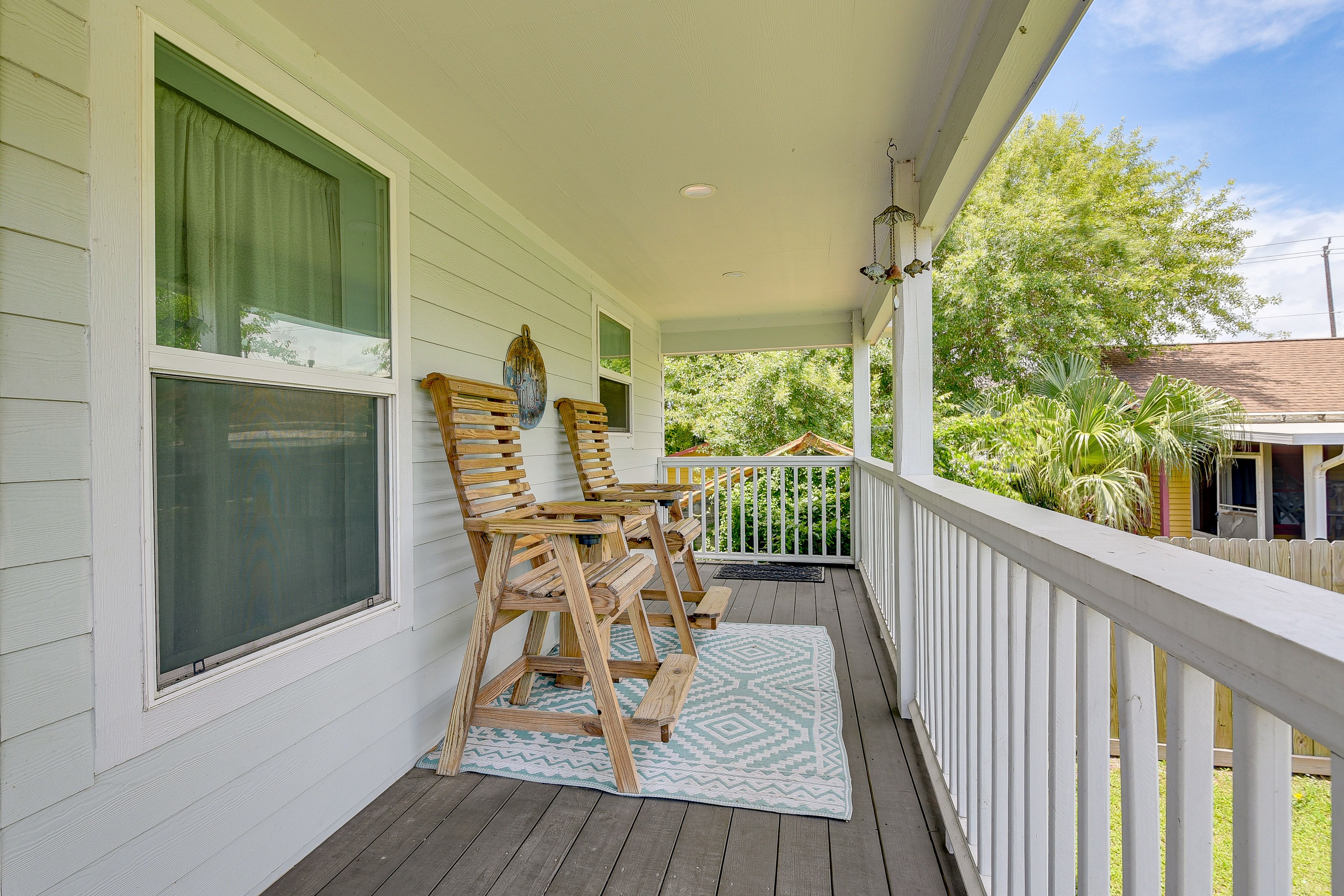 Private Deck