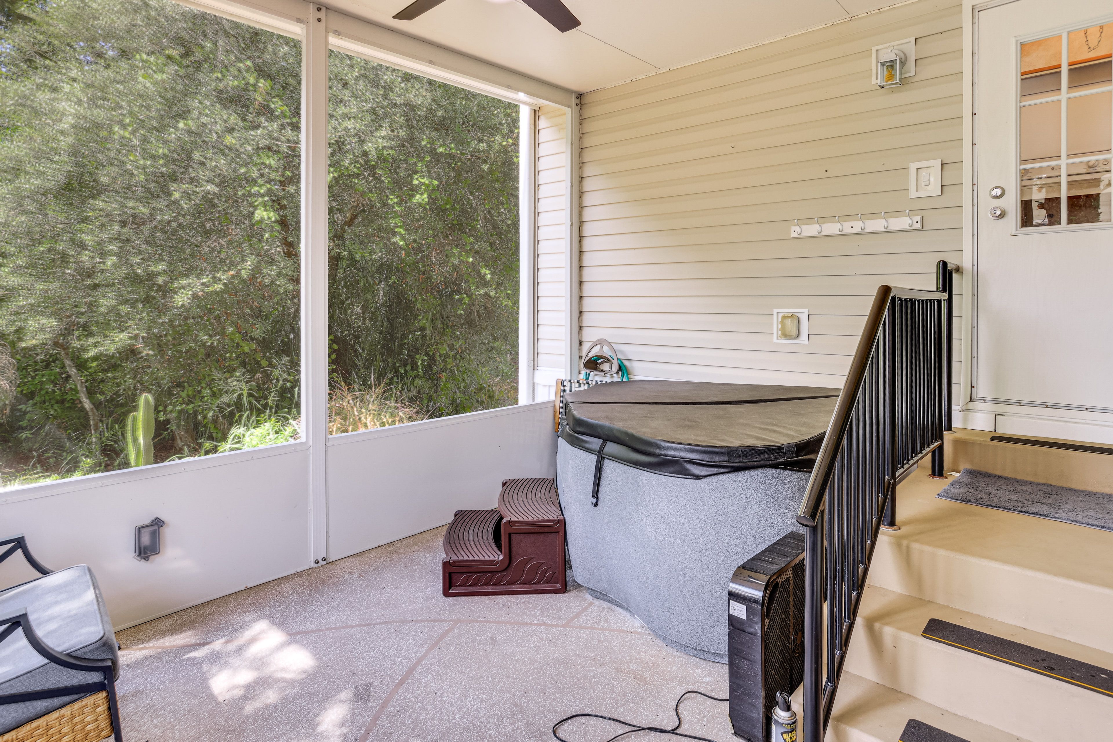 Screened Porch