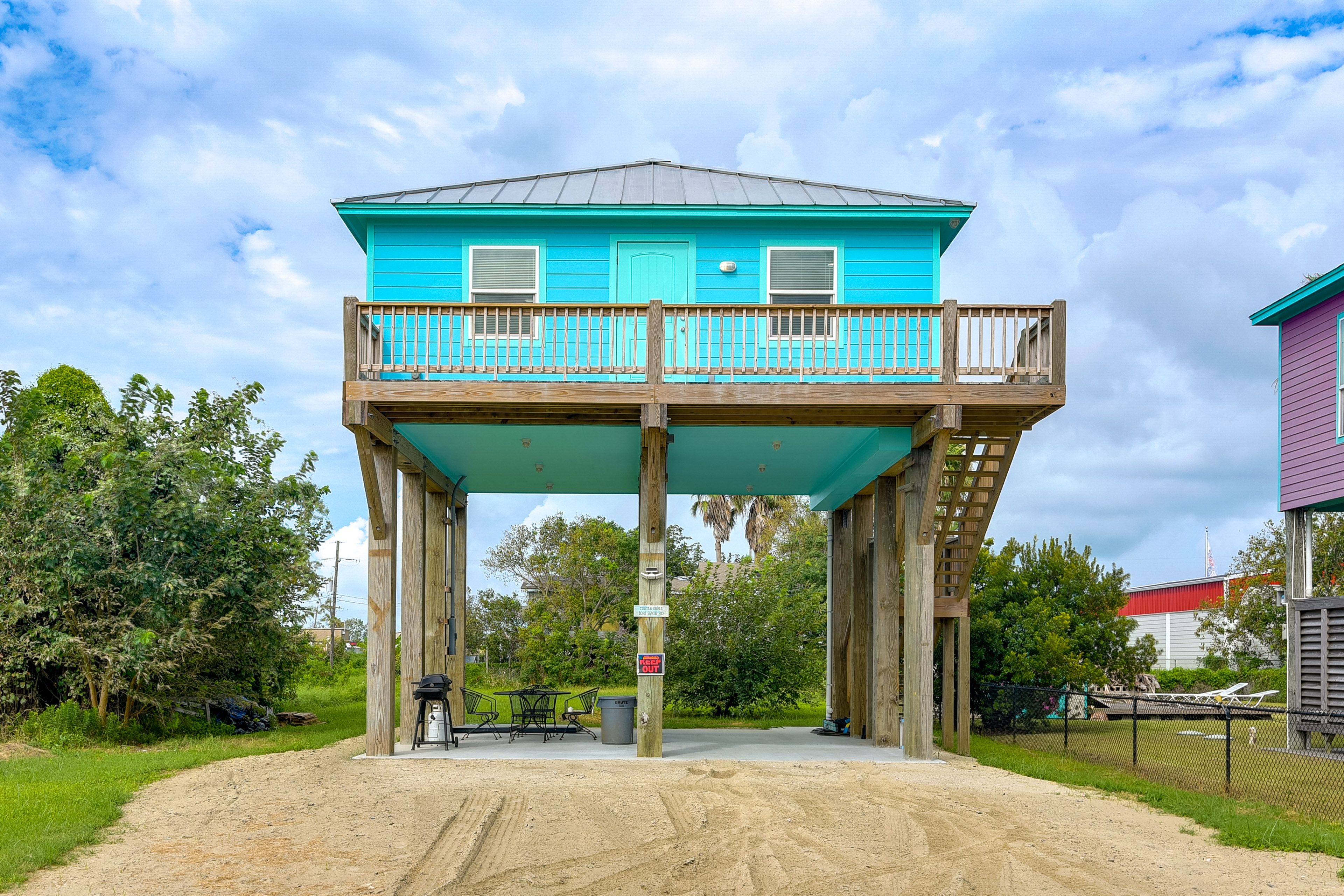 Property Exterior | Covered Patio | Gas Grill