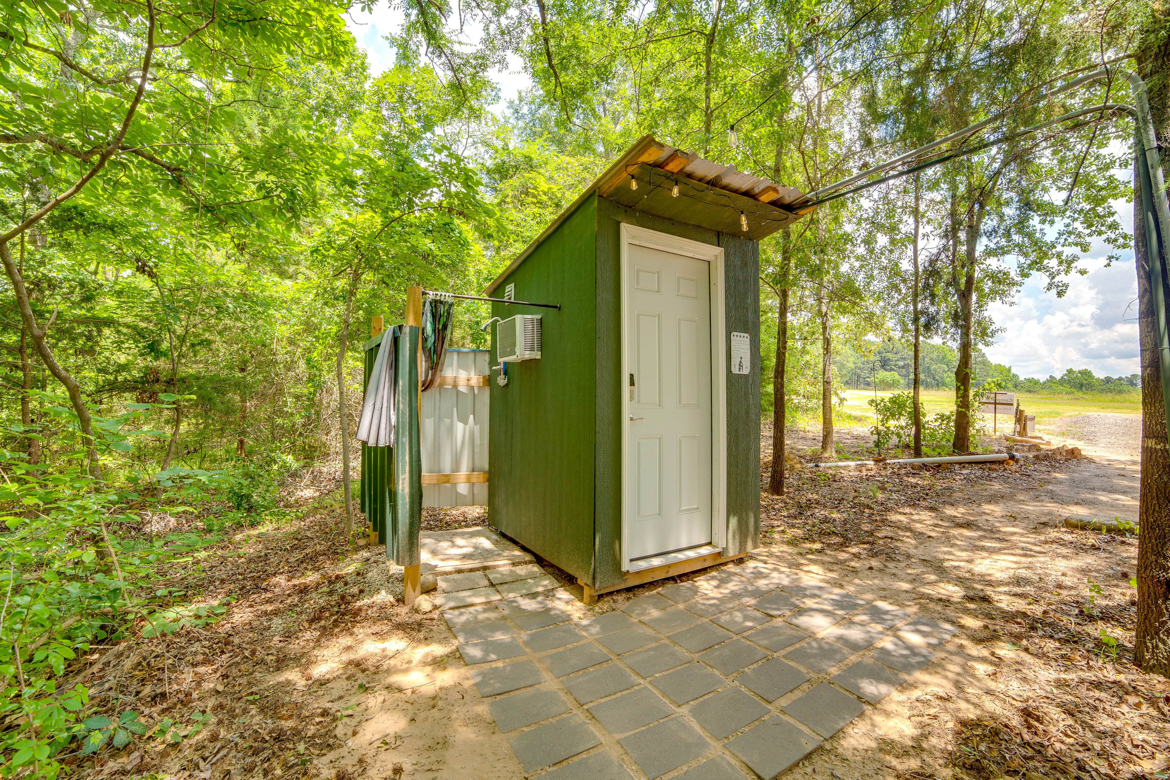 Detached Bathroom | Outdoor Shower