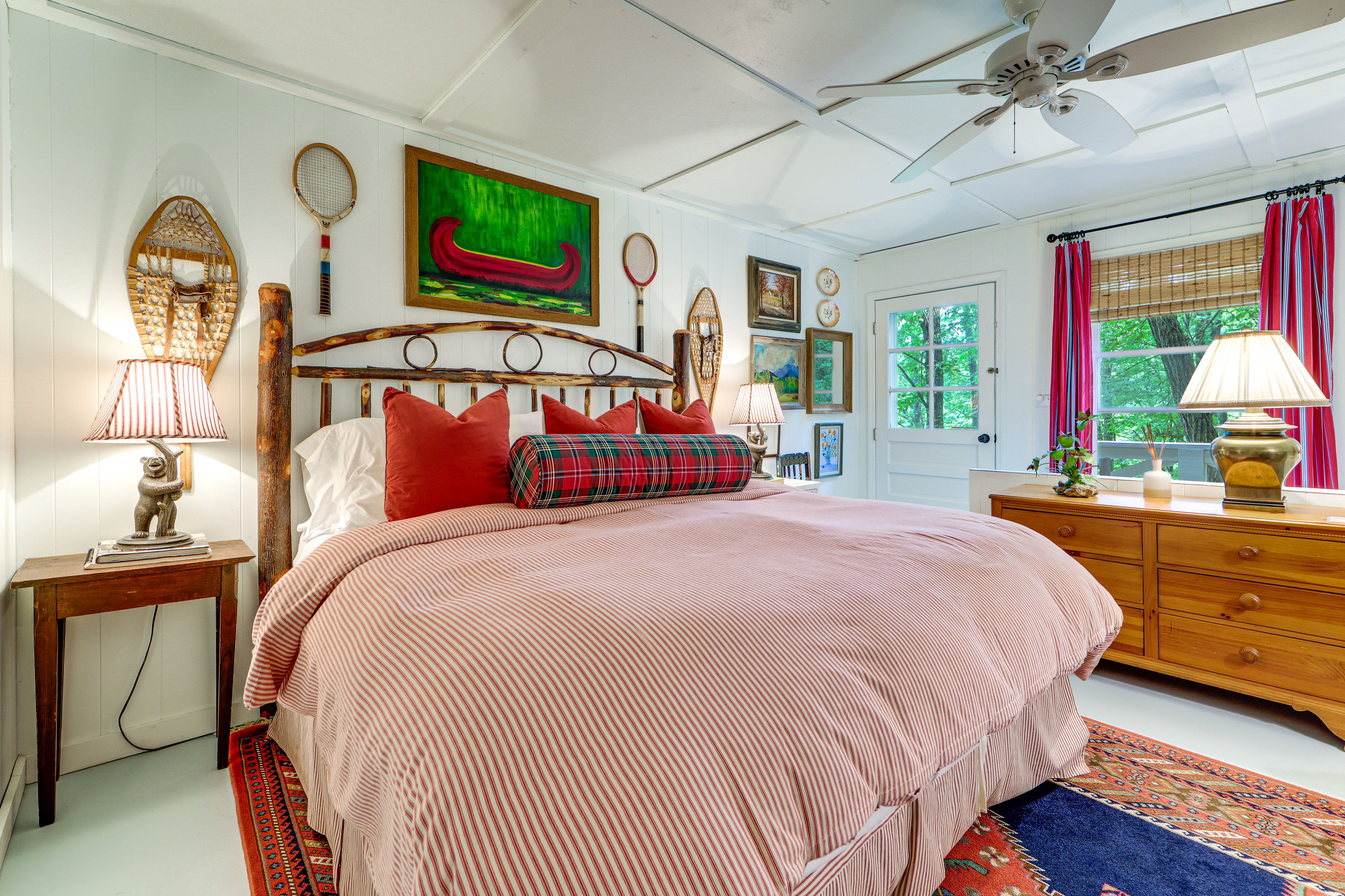 Bedroom 1 | King Bed | Balcony Access | 2nd Floor