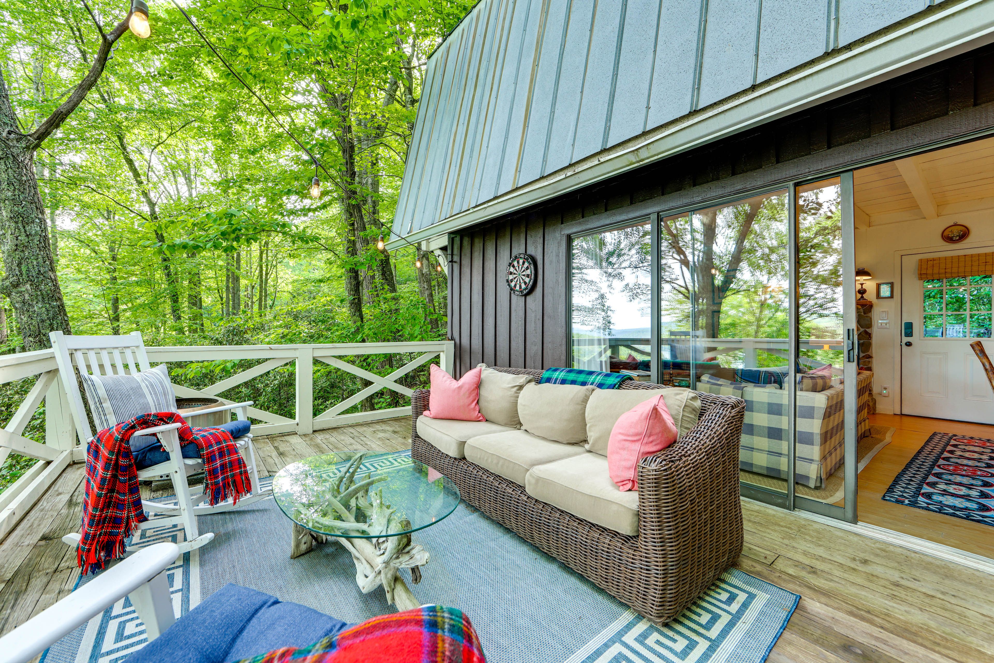 Furnished Deck | 3-Story Home