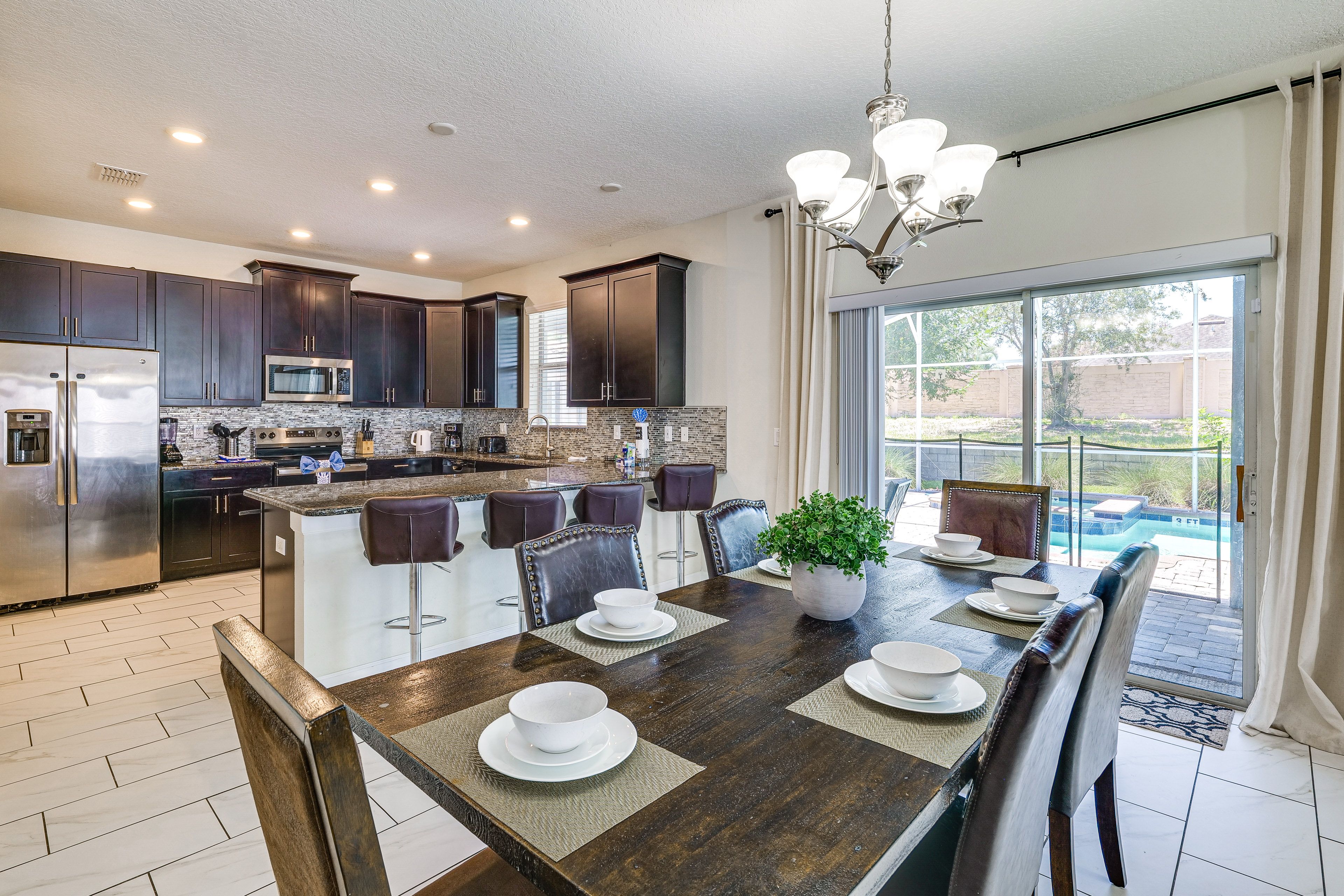 Dining Area | 1st Floor