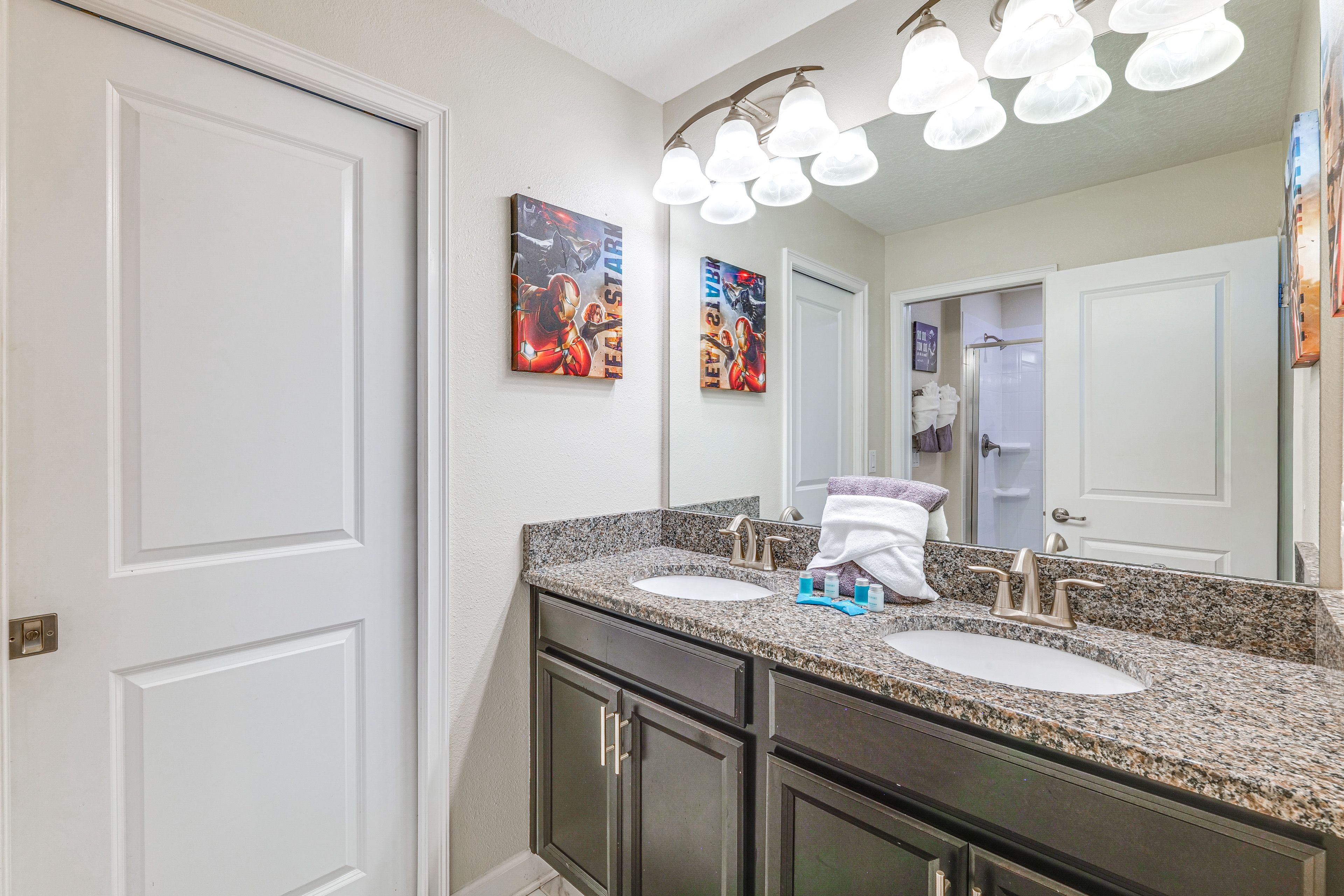 Jack-and-Jill Bathroom | 2nd Floor