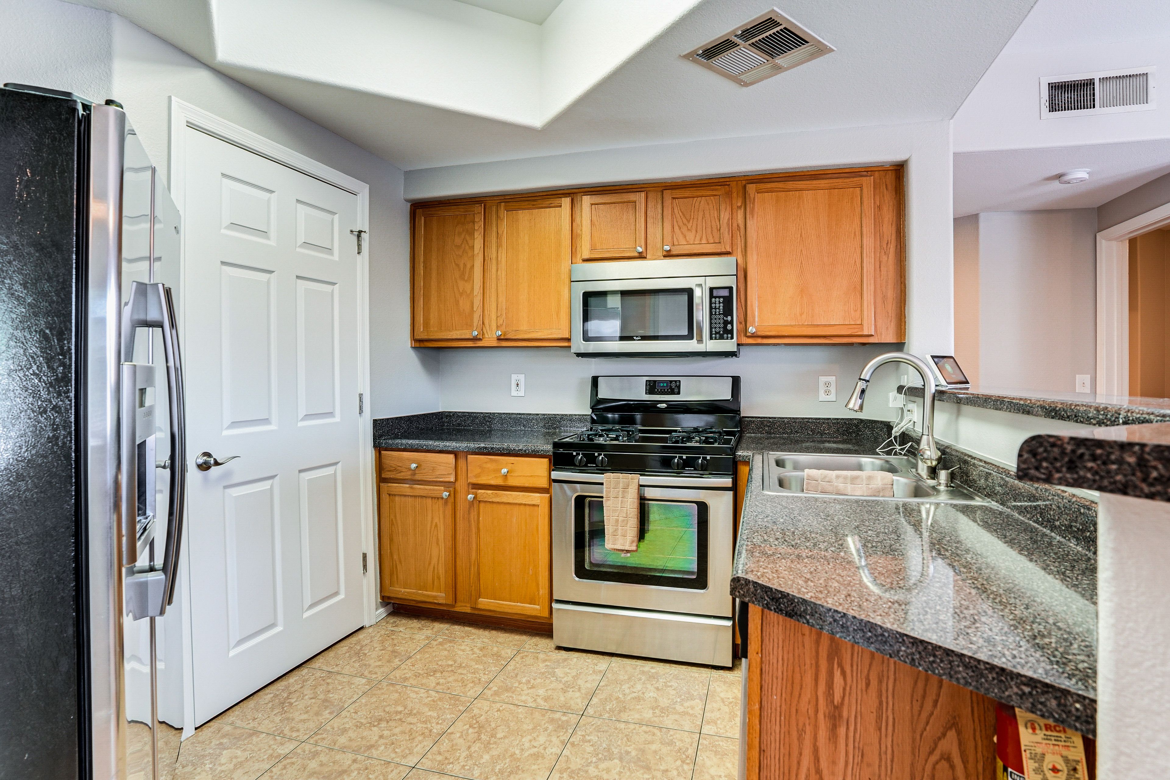 Kitchen | Unit 213