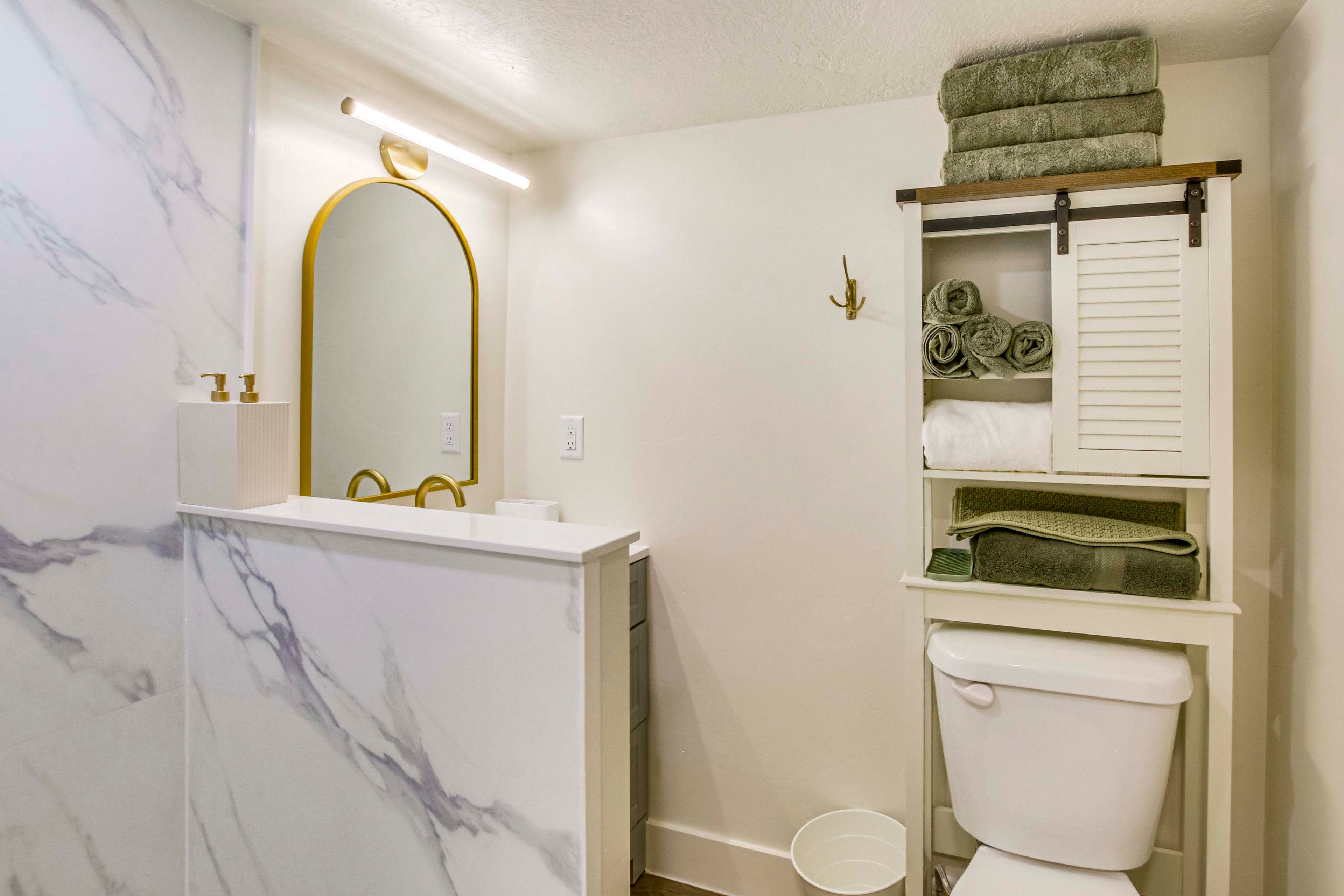 Full Bath | Lower Level