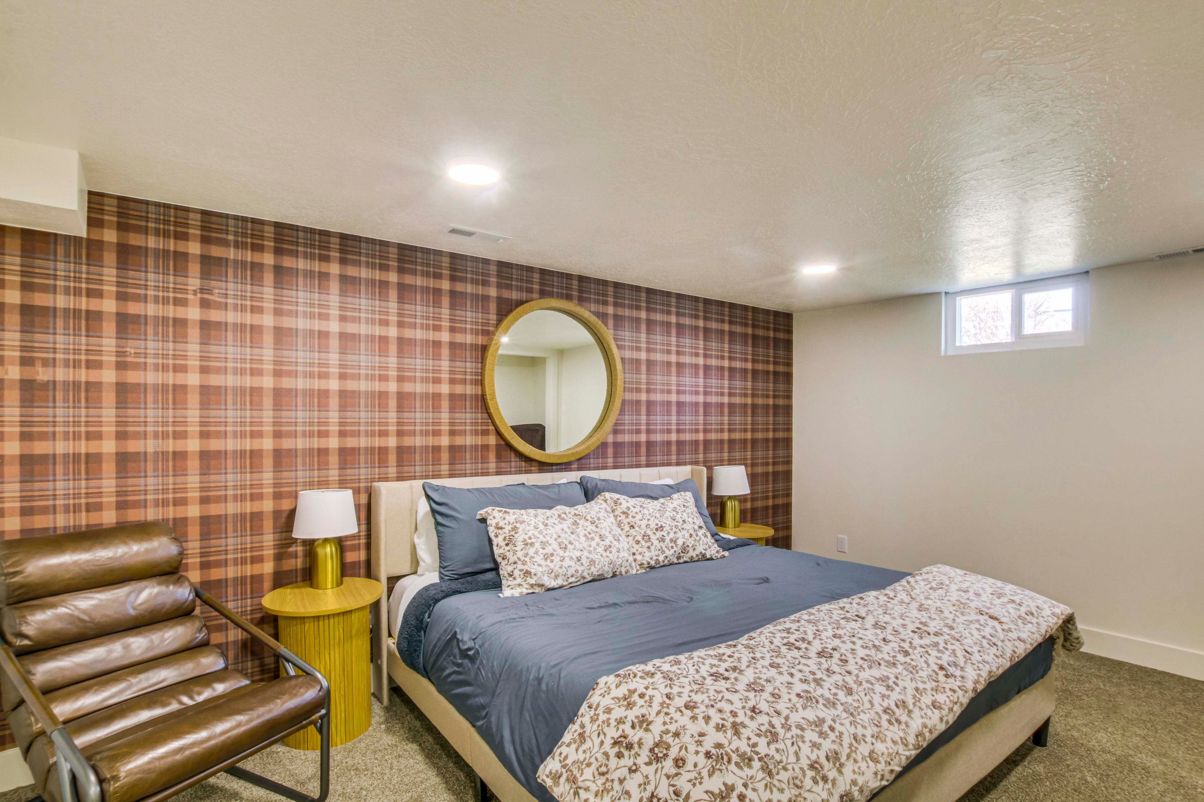 Bedroom 4 | King Bed | Lower Level