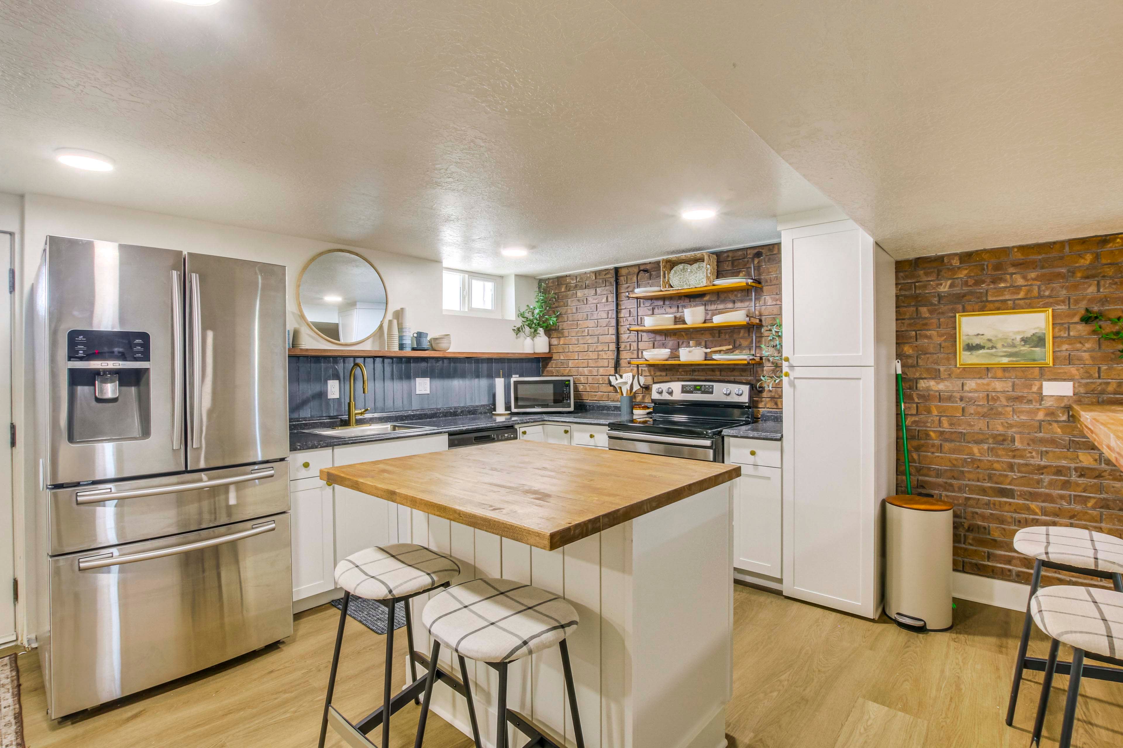 Kitchen | Lower Level