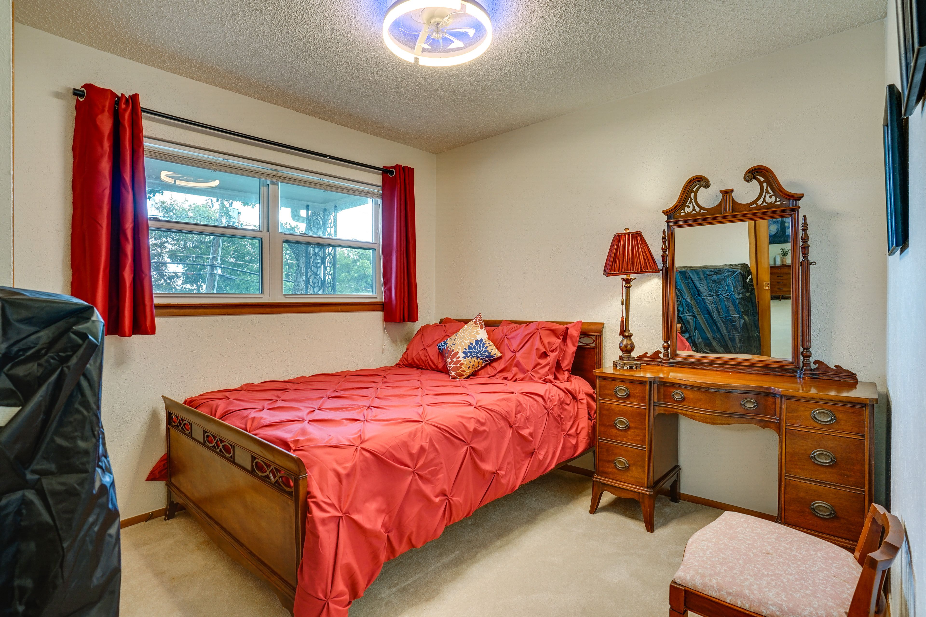 Bonus Room (Access Via Bedroom 1) | Full Bed