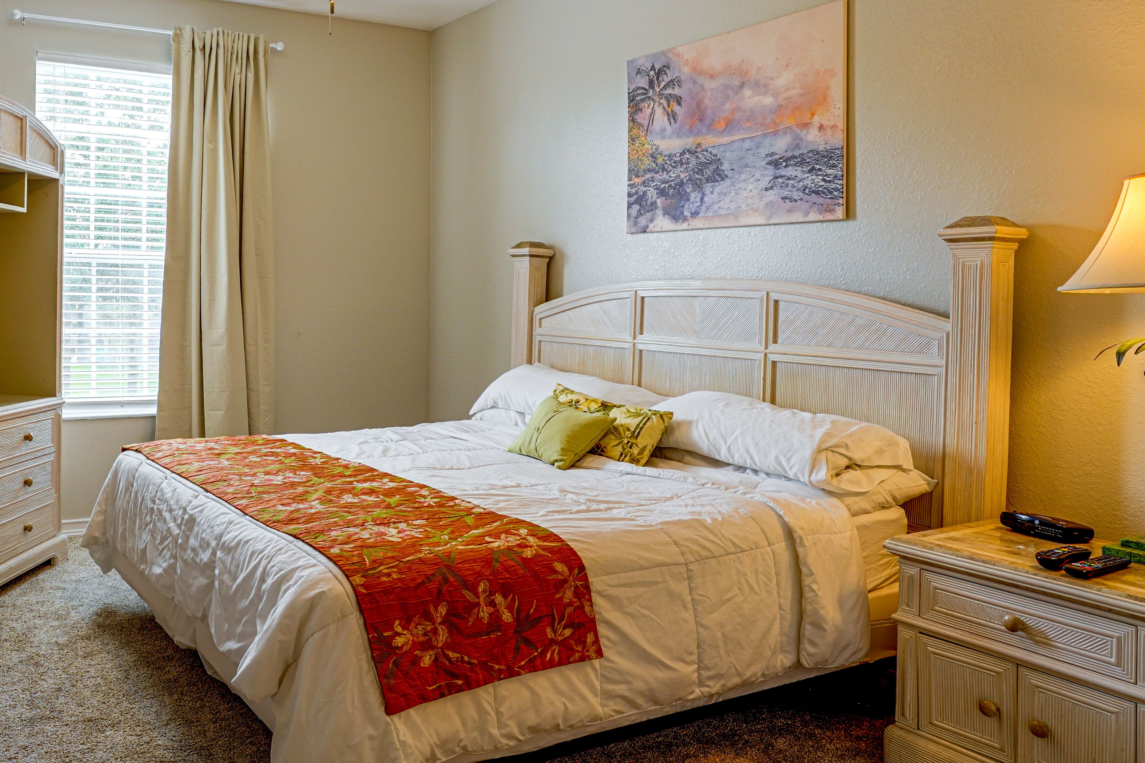 Bedroom | King Bed