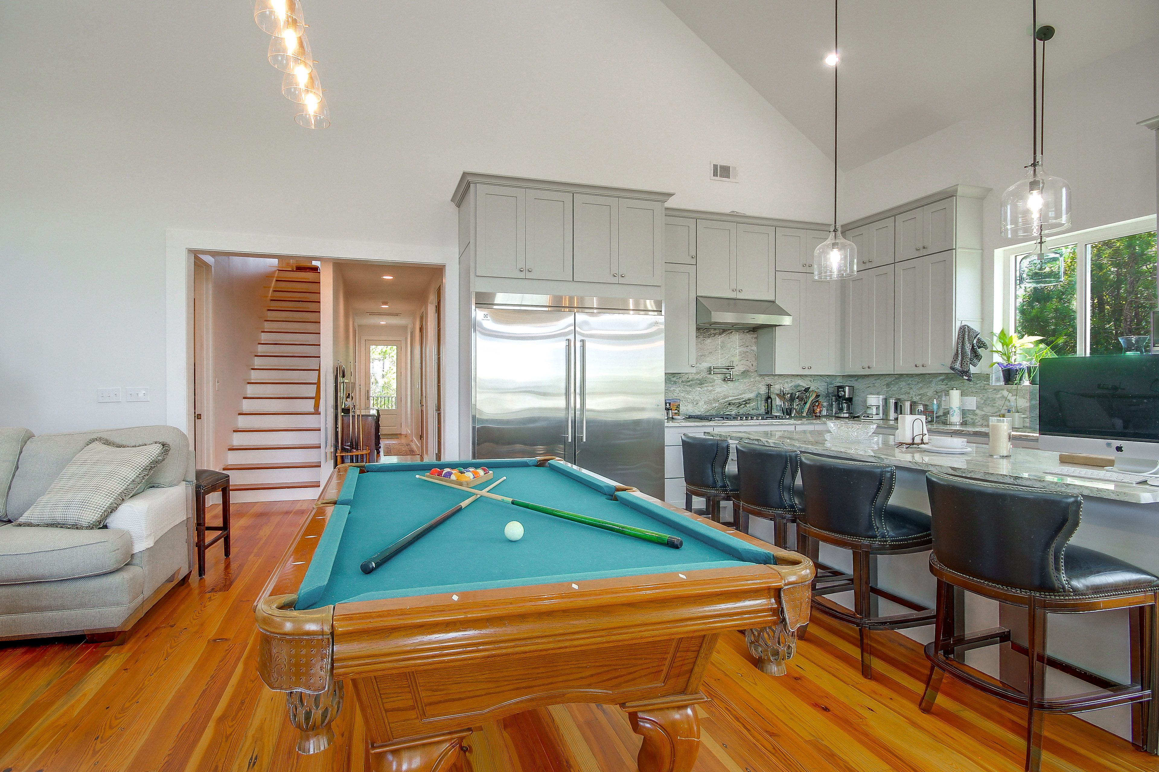 Kitchen | Pool Table