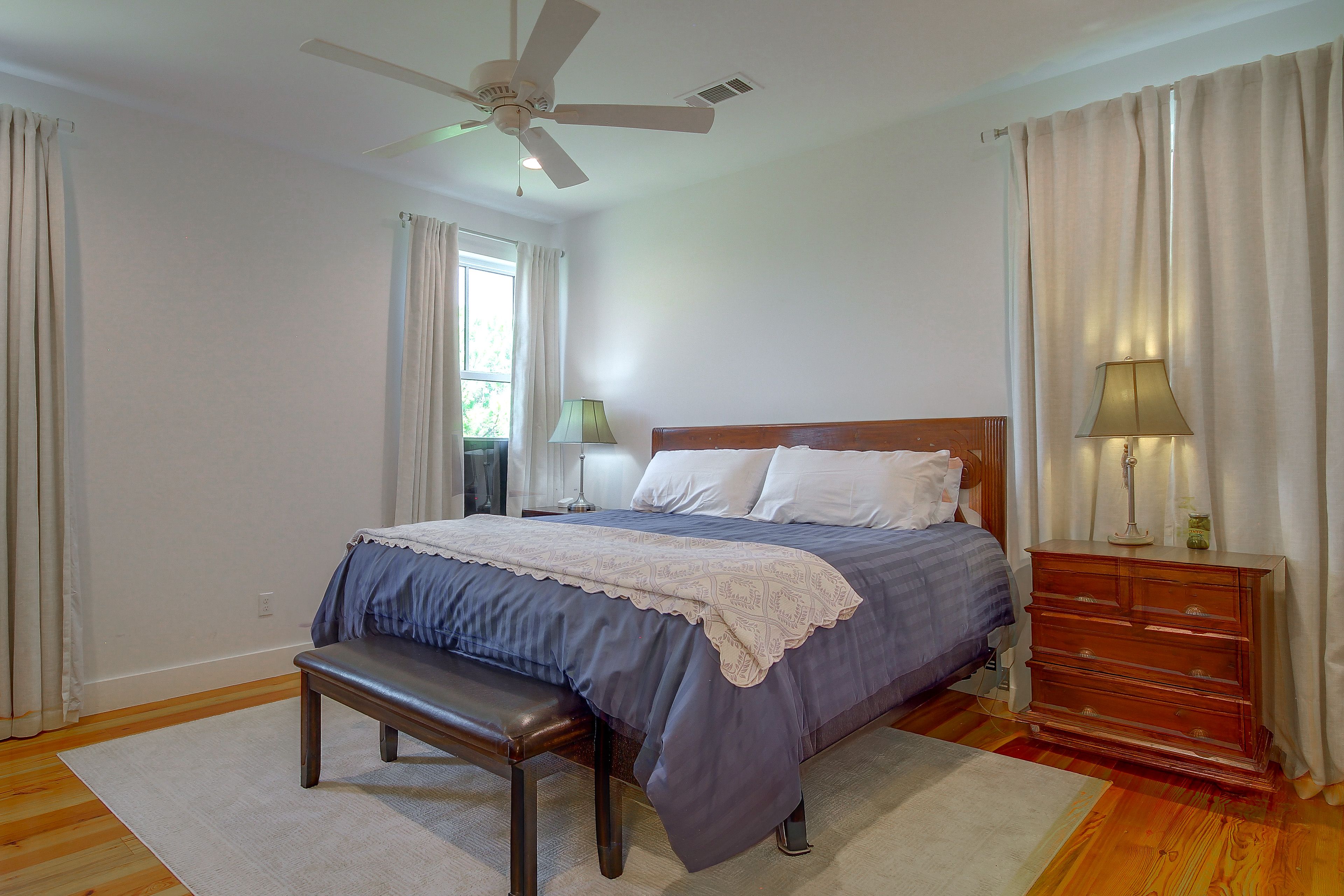 Bedroom | King Bed | Main Level