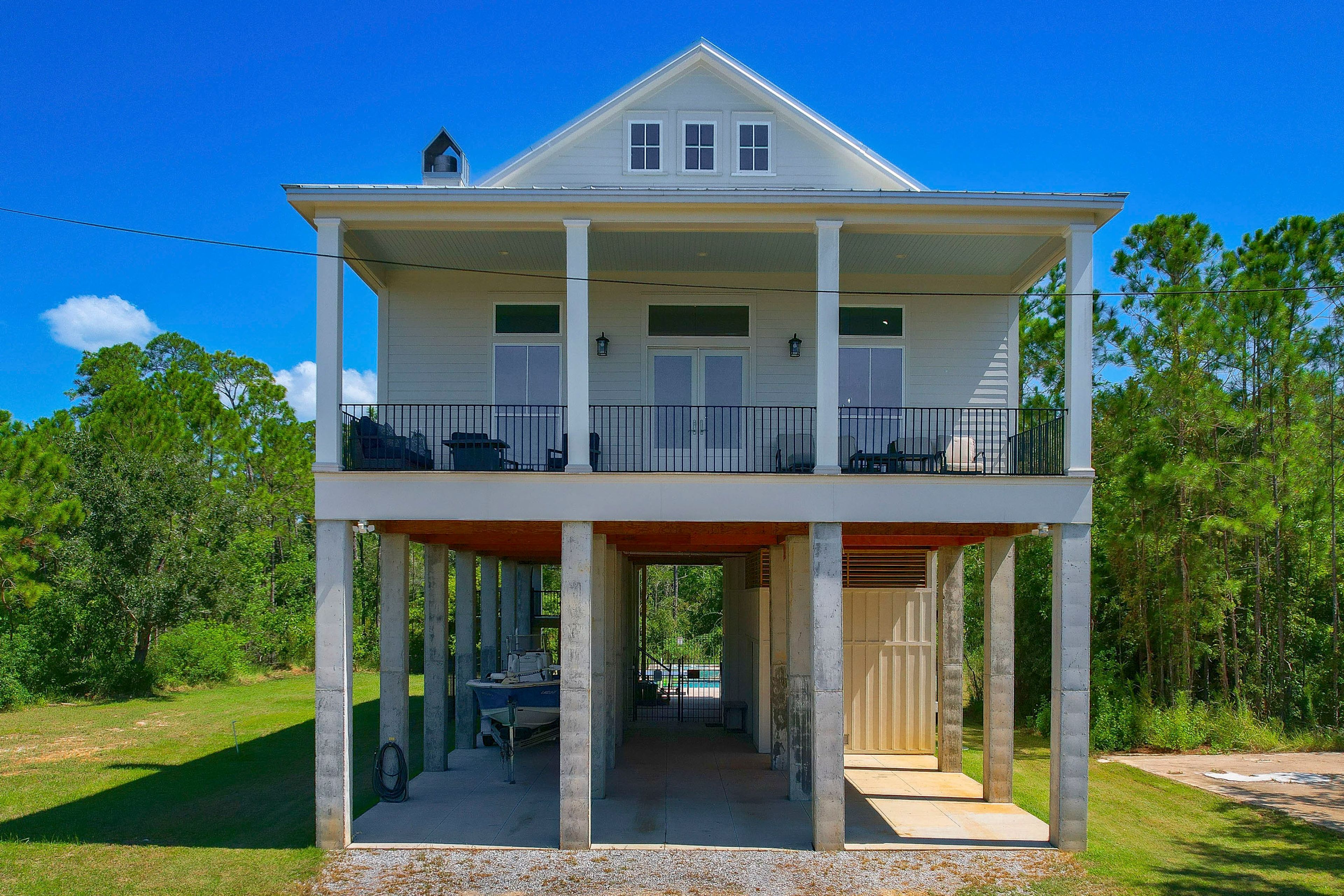 House Exterior | Parking | Driveway | Surface Lot