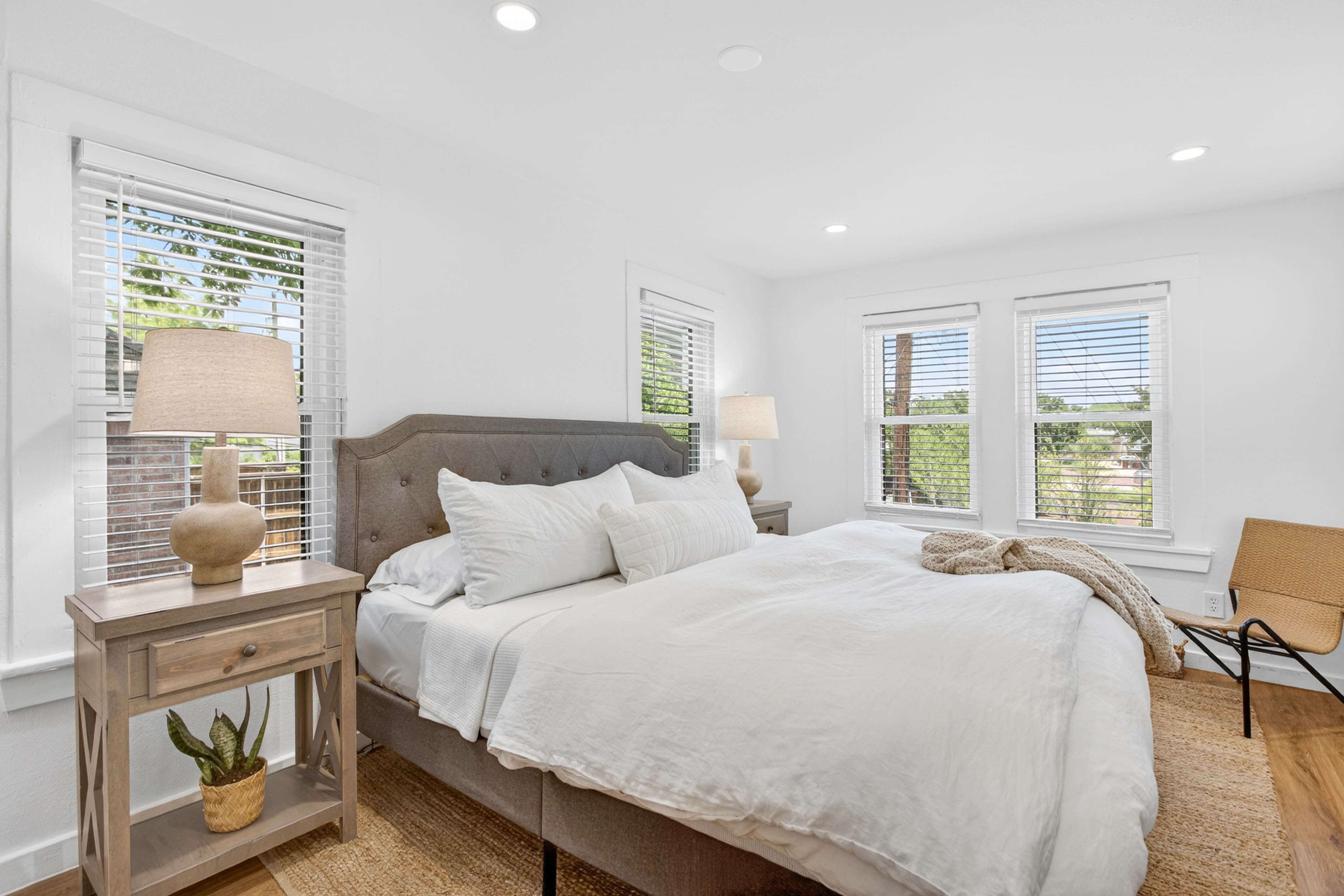 Bedroom 2 | King Bed | 2nd Floor