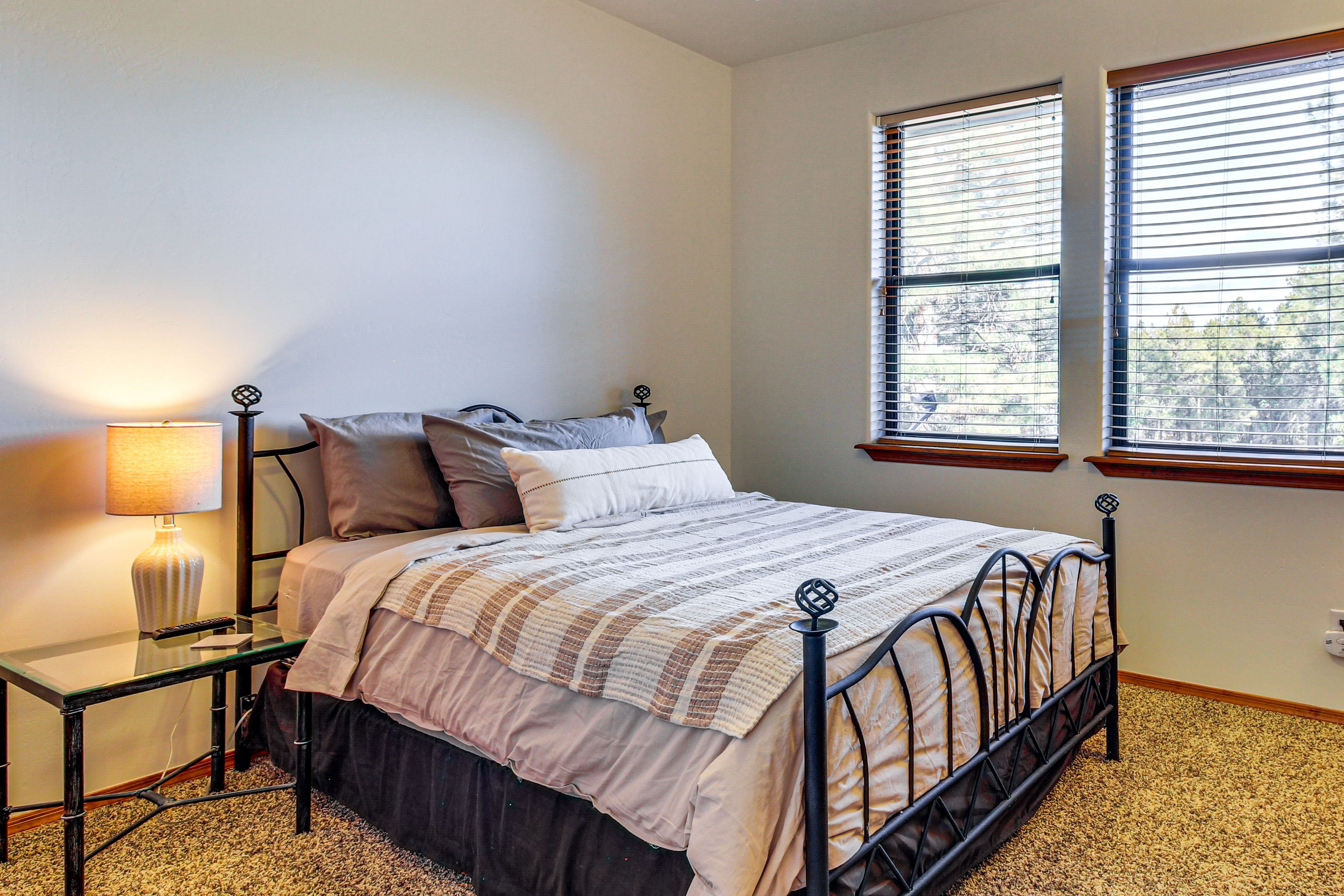 Bedroom 2 | King Bed