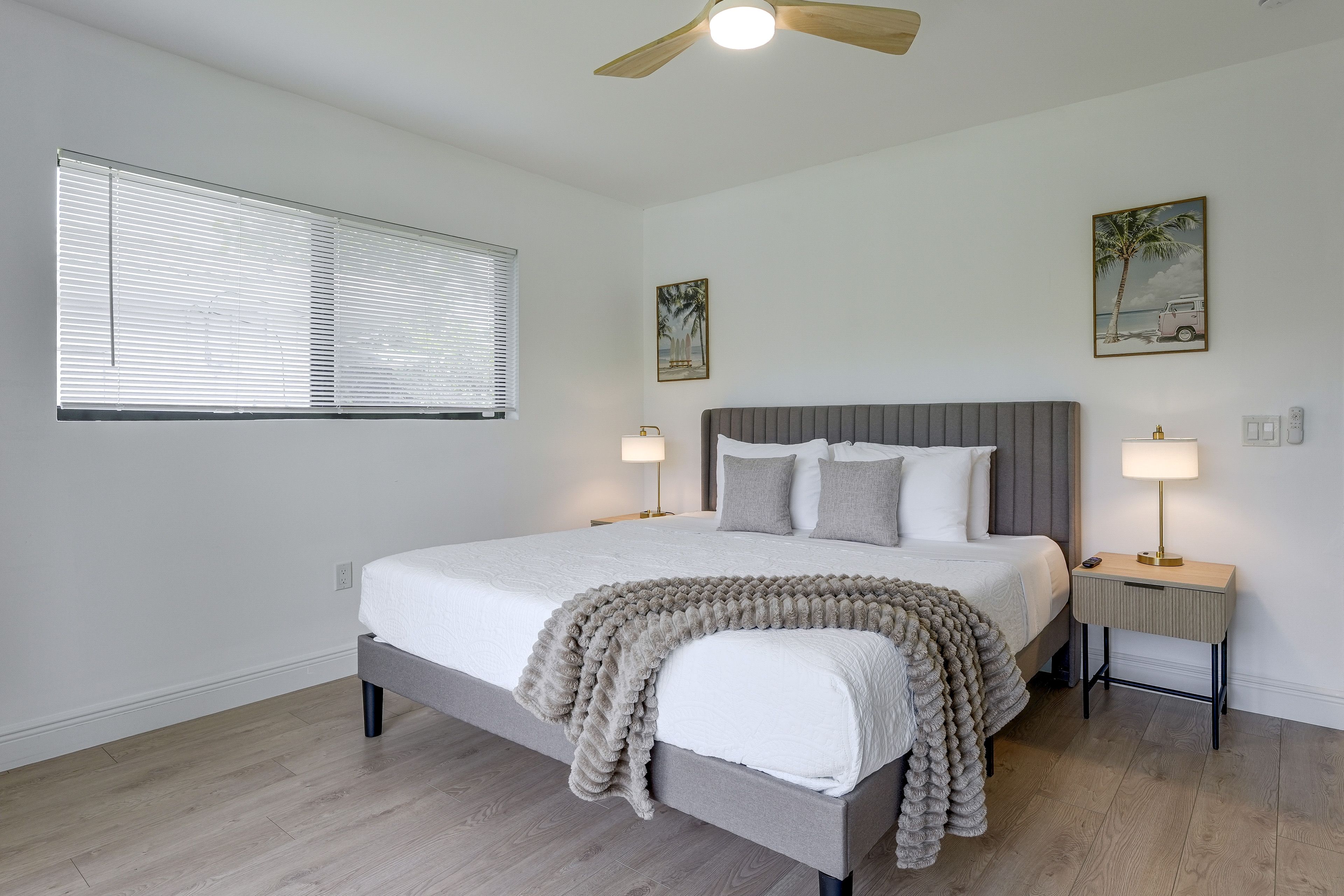 Bedroom 3 | King Bed