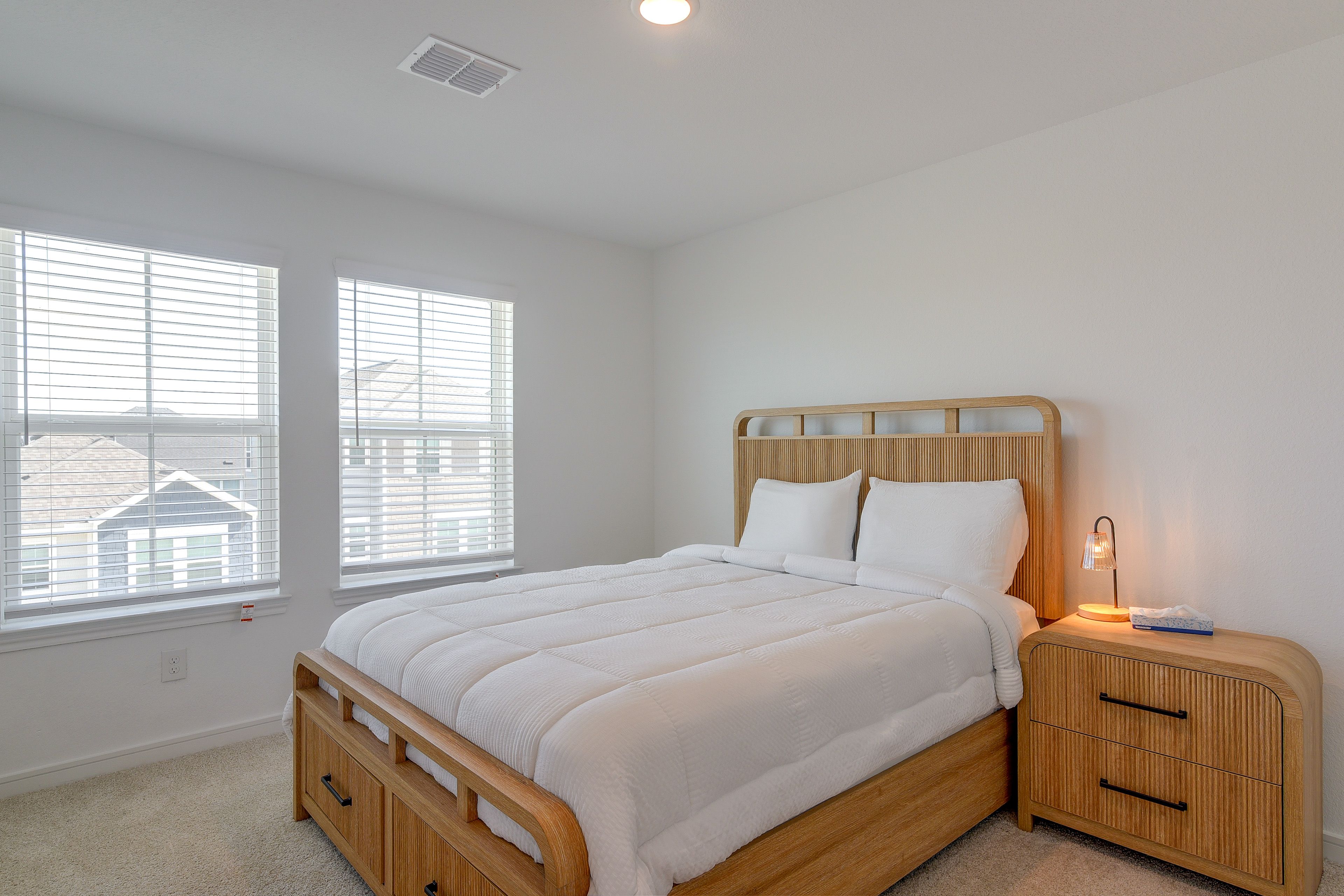 Bedroom 3 | Queen Bed