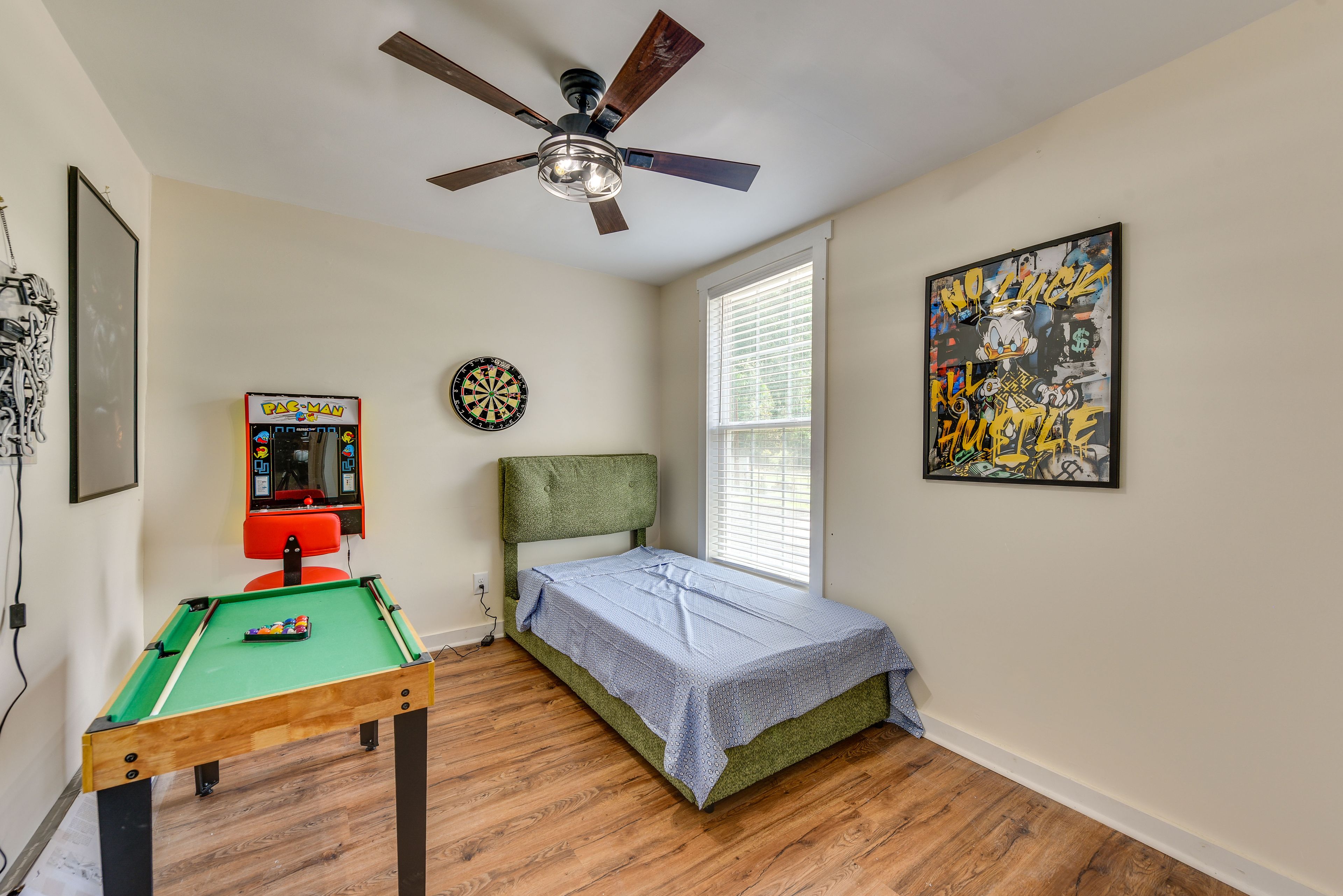 Bedroom 4 | Twin Bed