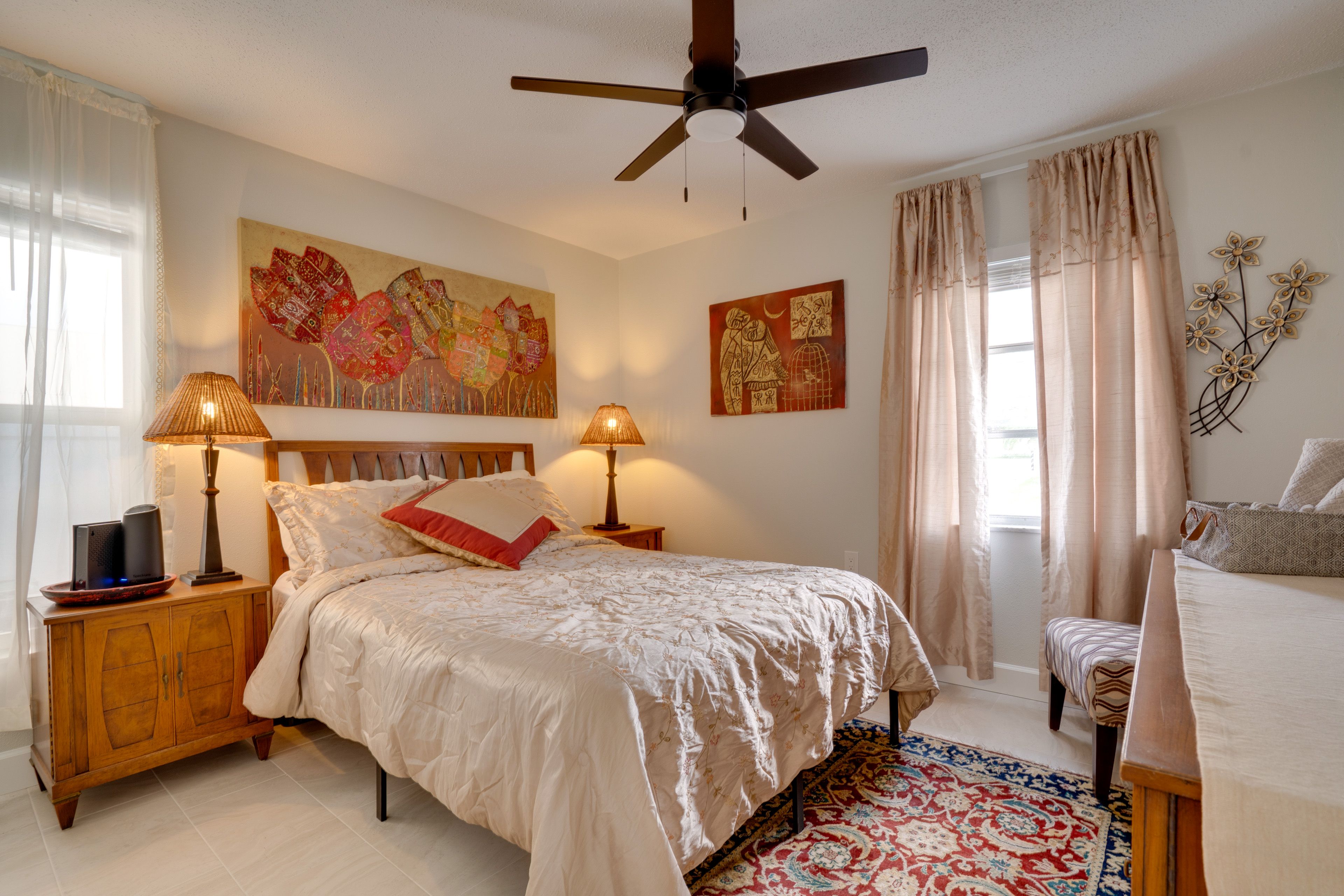 Unit B | Bedroom 4 | Queen Bed
