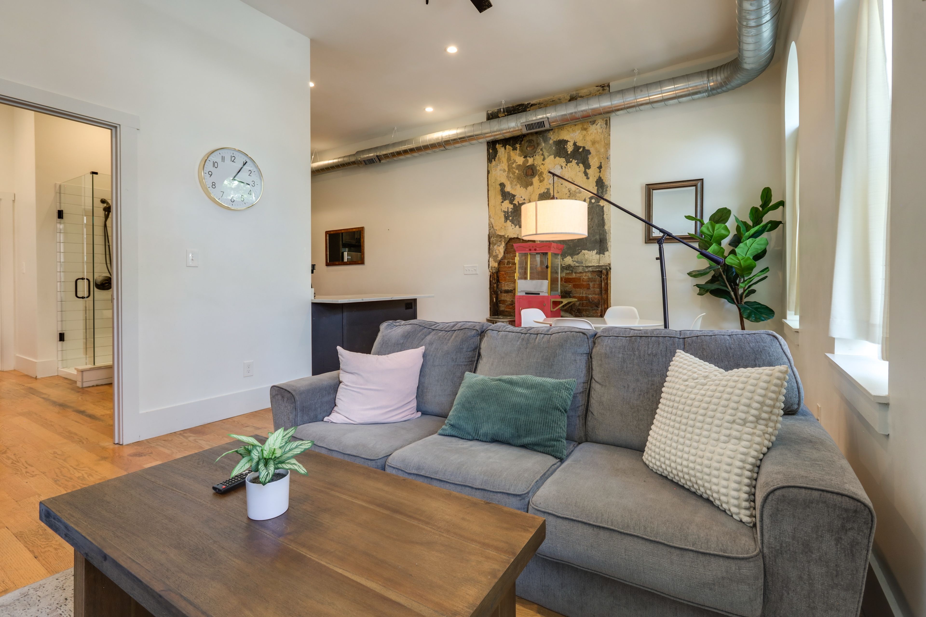 Cincinnati Vacation Rental | 1BR | 1BA | 600 Sq Ft
