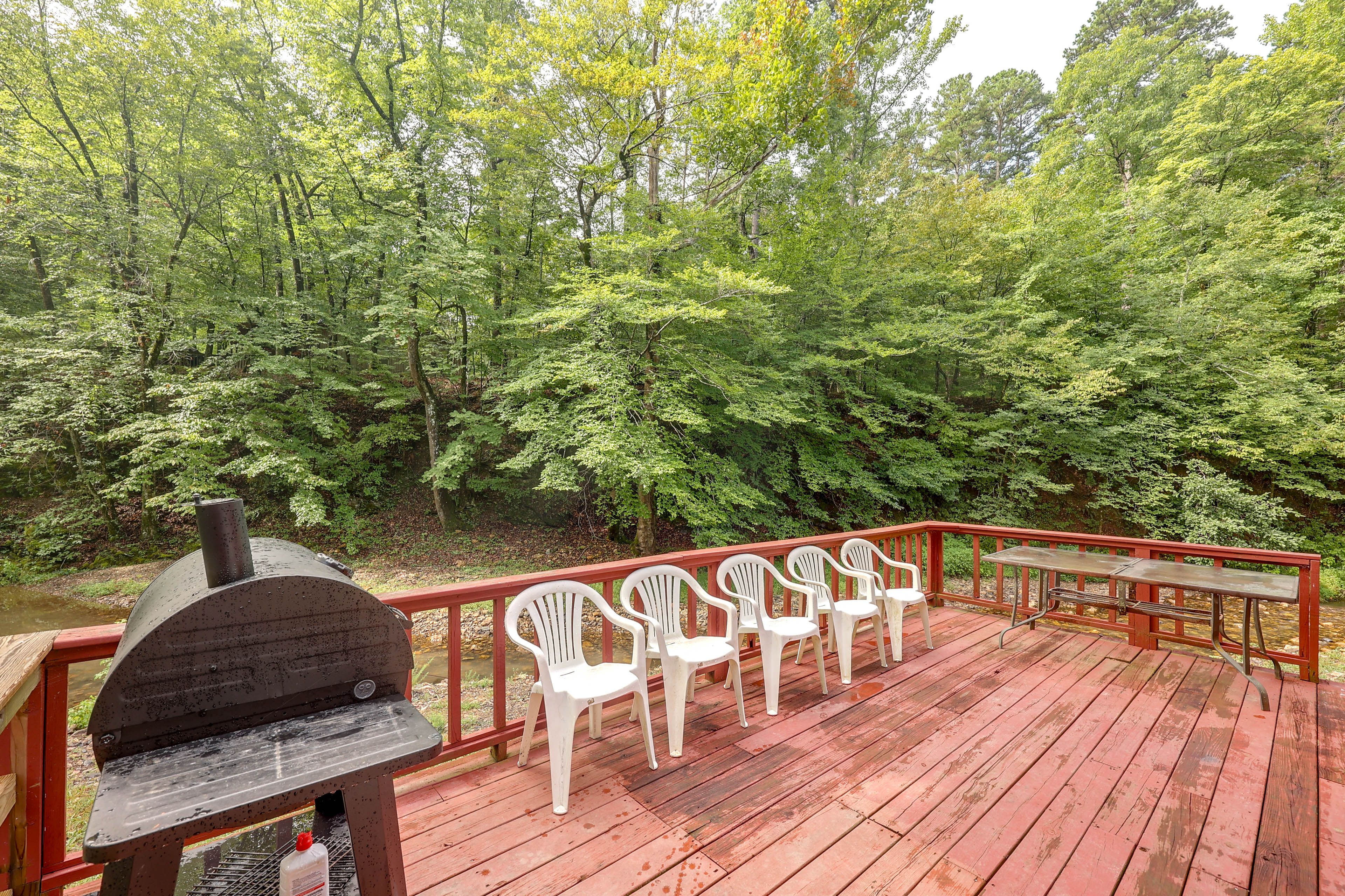 Furnished Deck