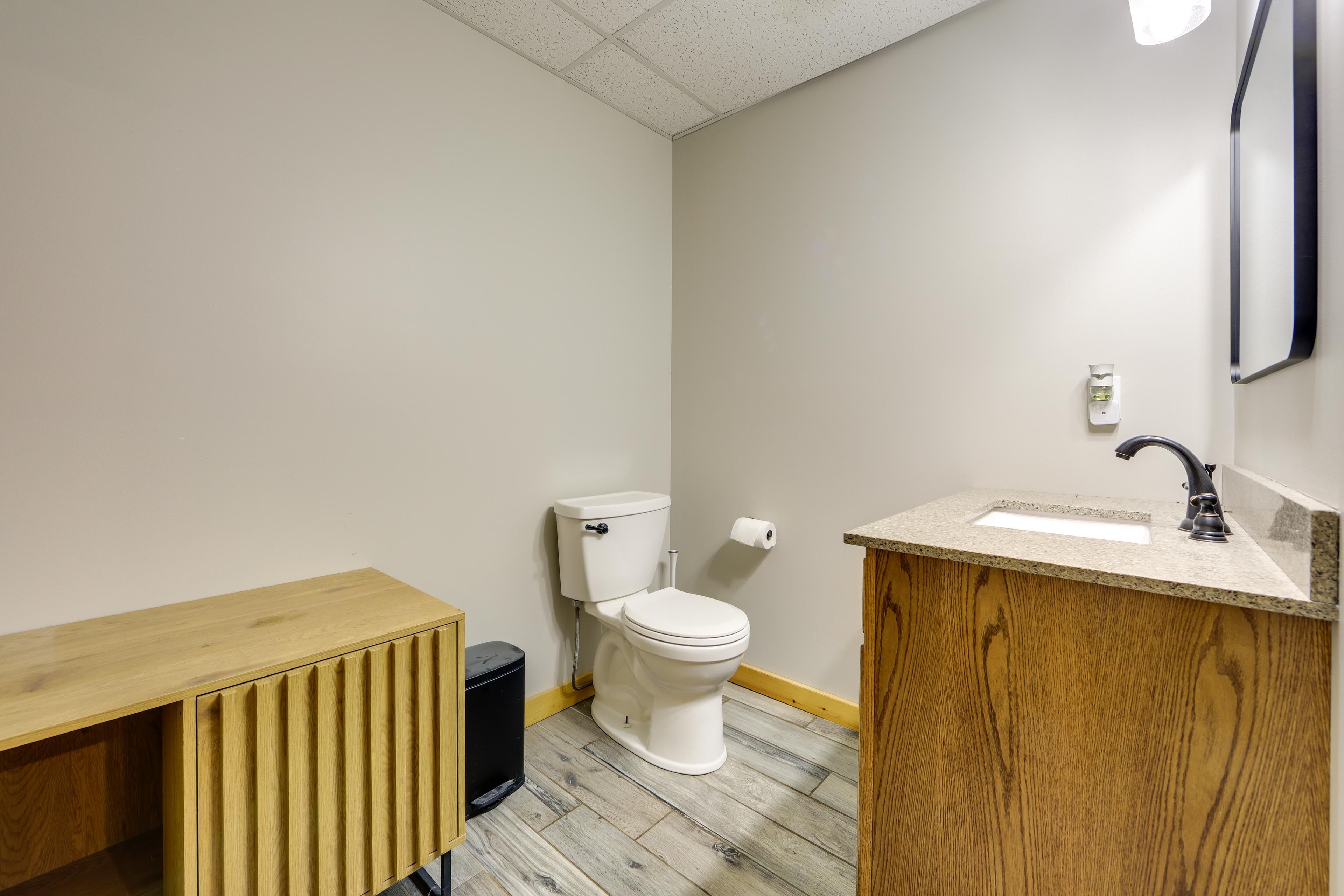 Half Bathroom | 1st Floor