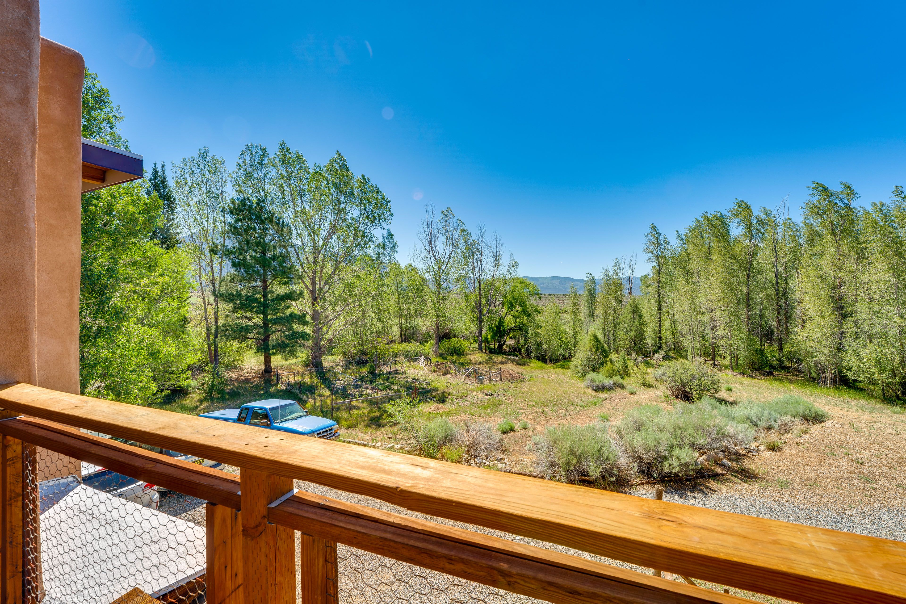 Exterior | Mountain Views