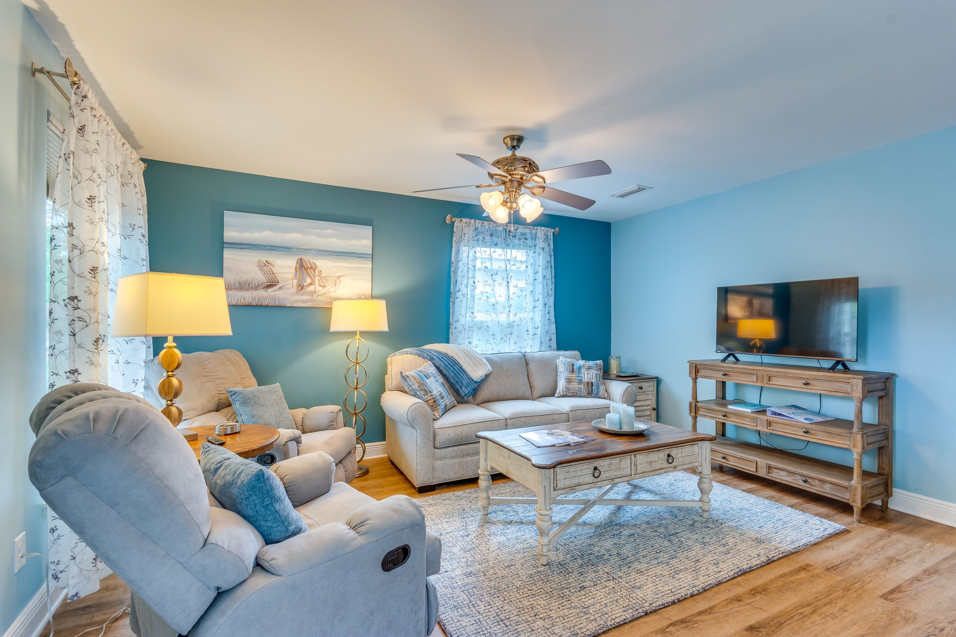 Living Room | Sleeper Sofa
