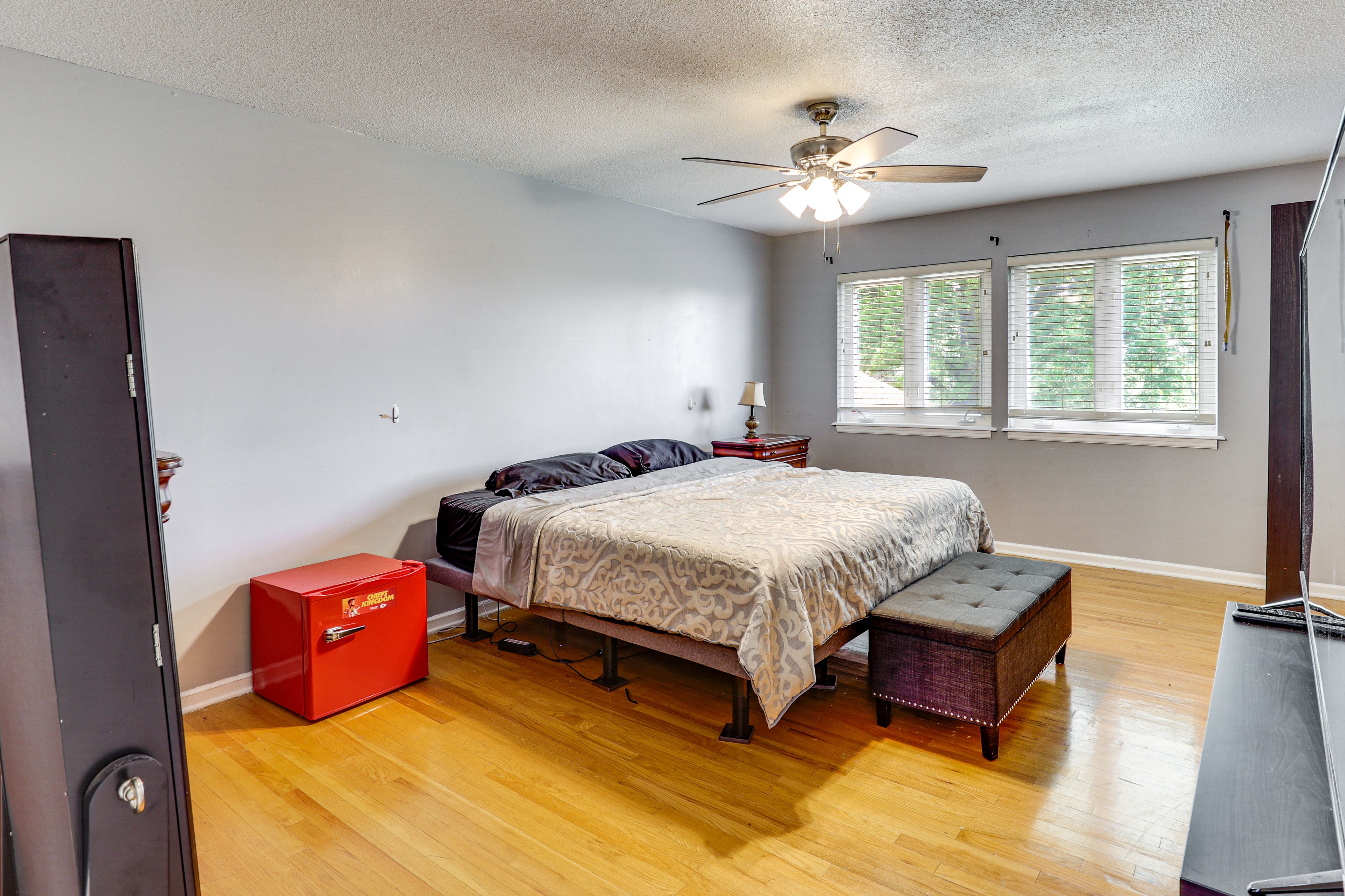 Bedroom 1 | King Bed | Upper Level