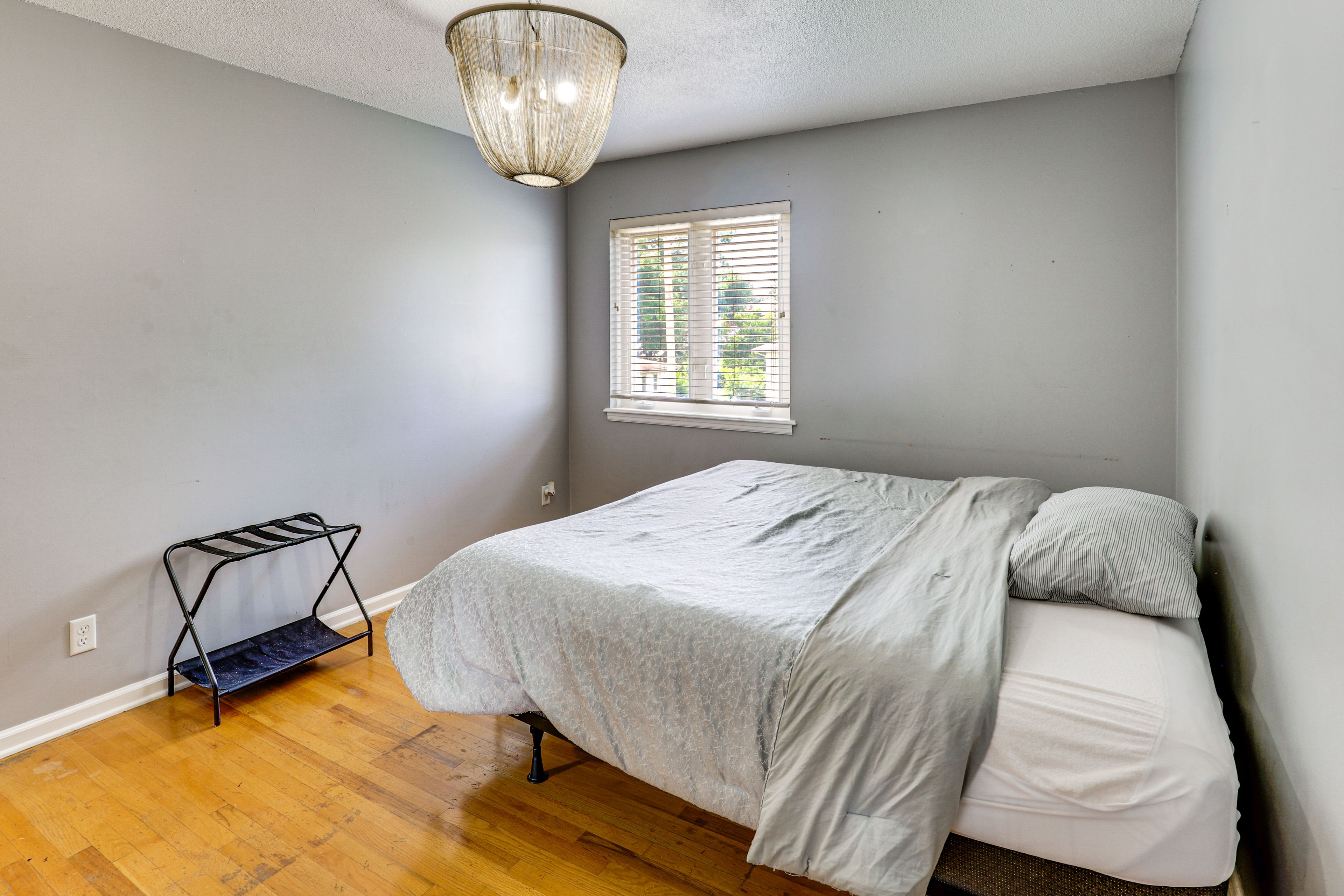 Bedroom 2 | King Bed | Upper Level