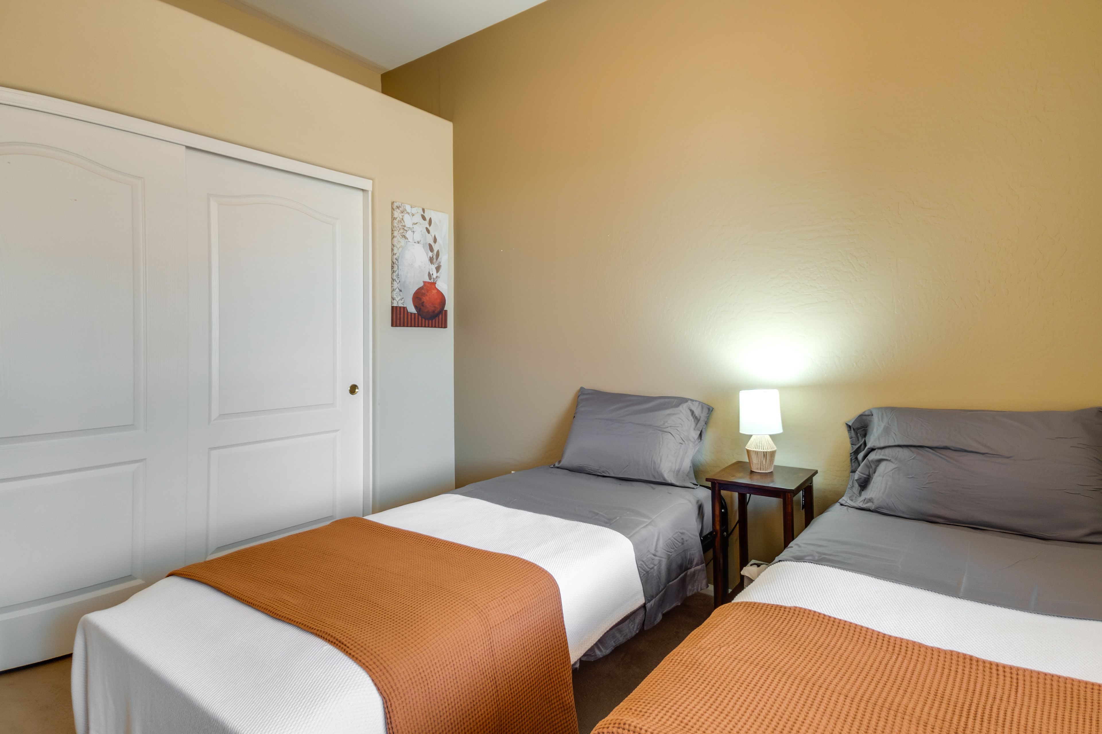 Bedroom 3 | 2 Twin Beds